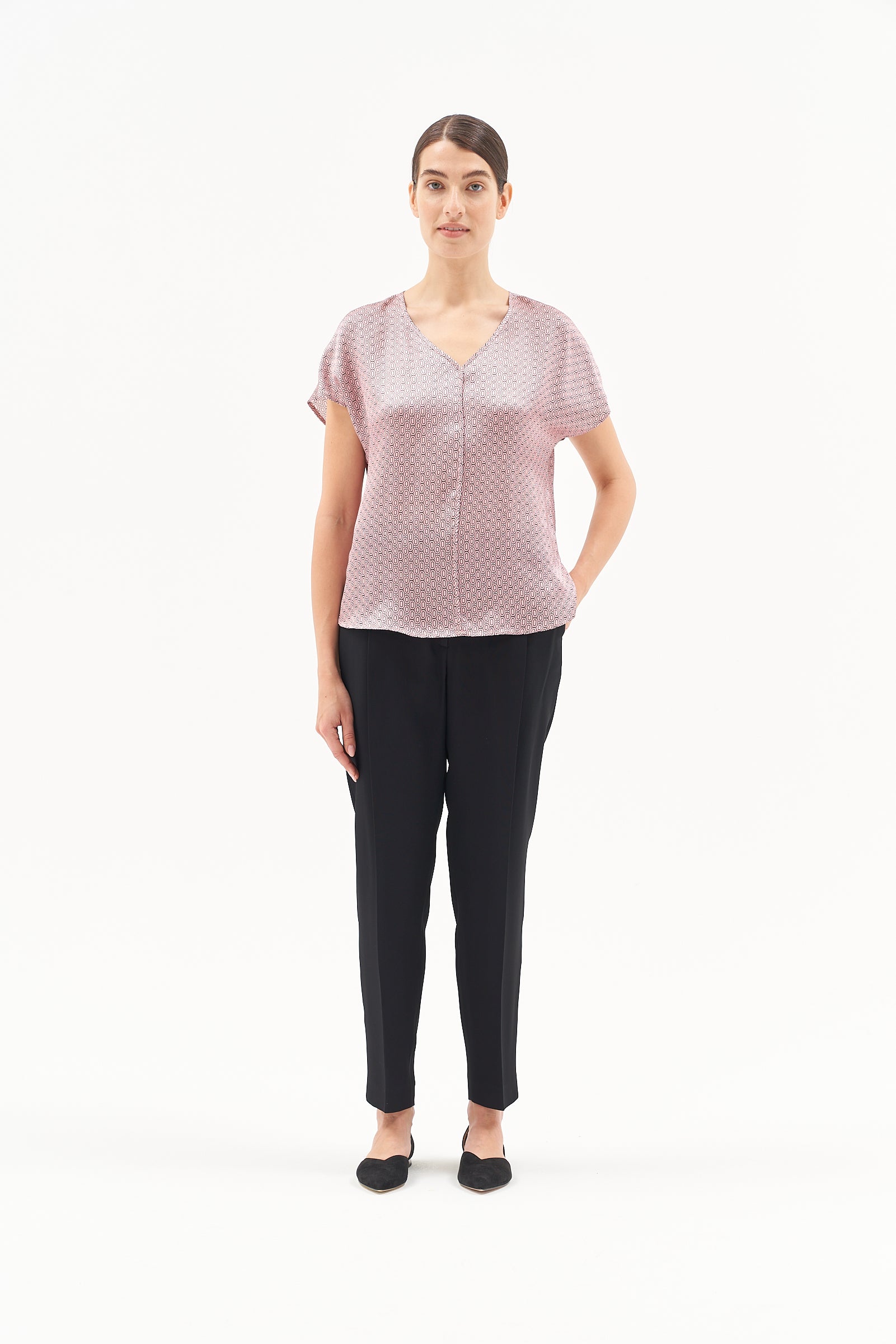 SHORT SLEEVE BLOUSE IN ROSE PINK