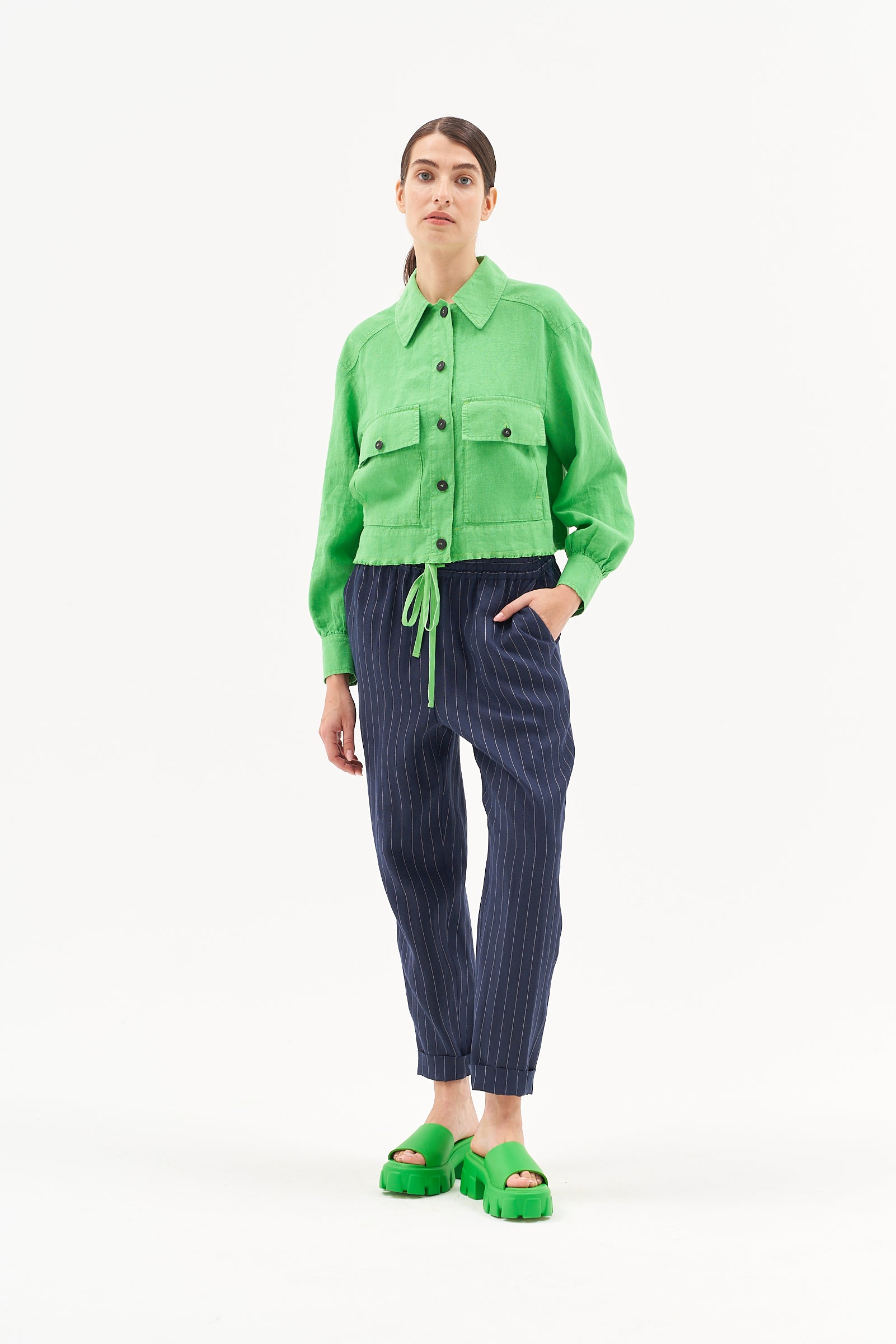 LINEN RICH TRAPERED ANKLE GLAZER TROUSERS IN NAVY