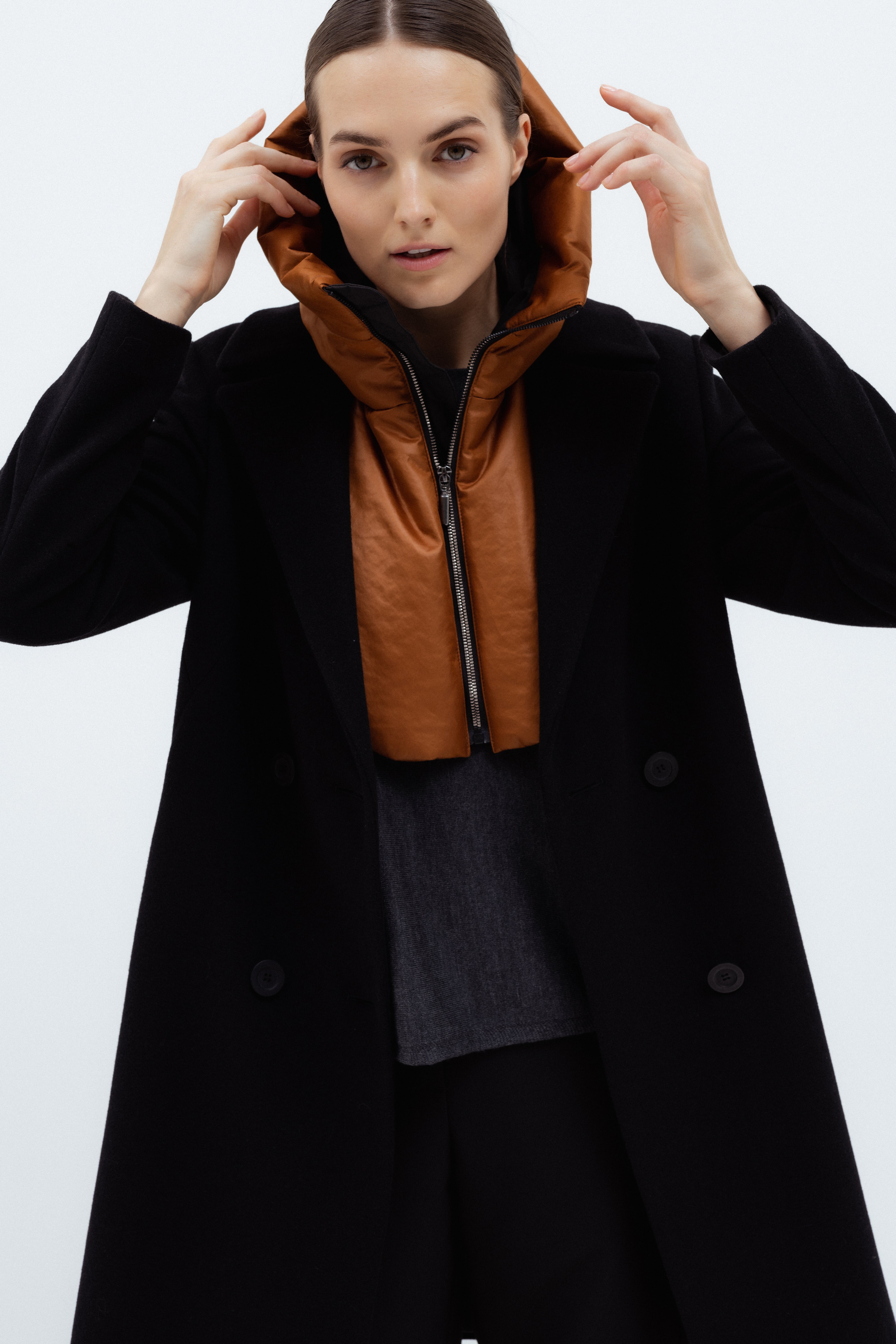 CHESTNUT HOOD WITH PADDING