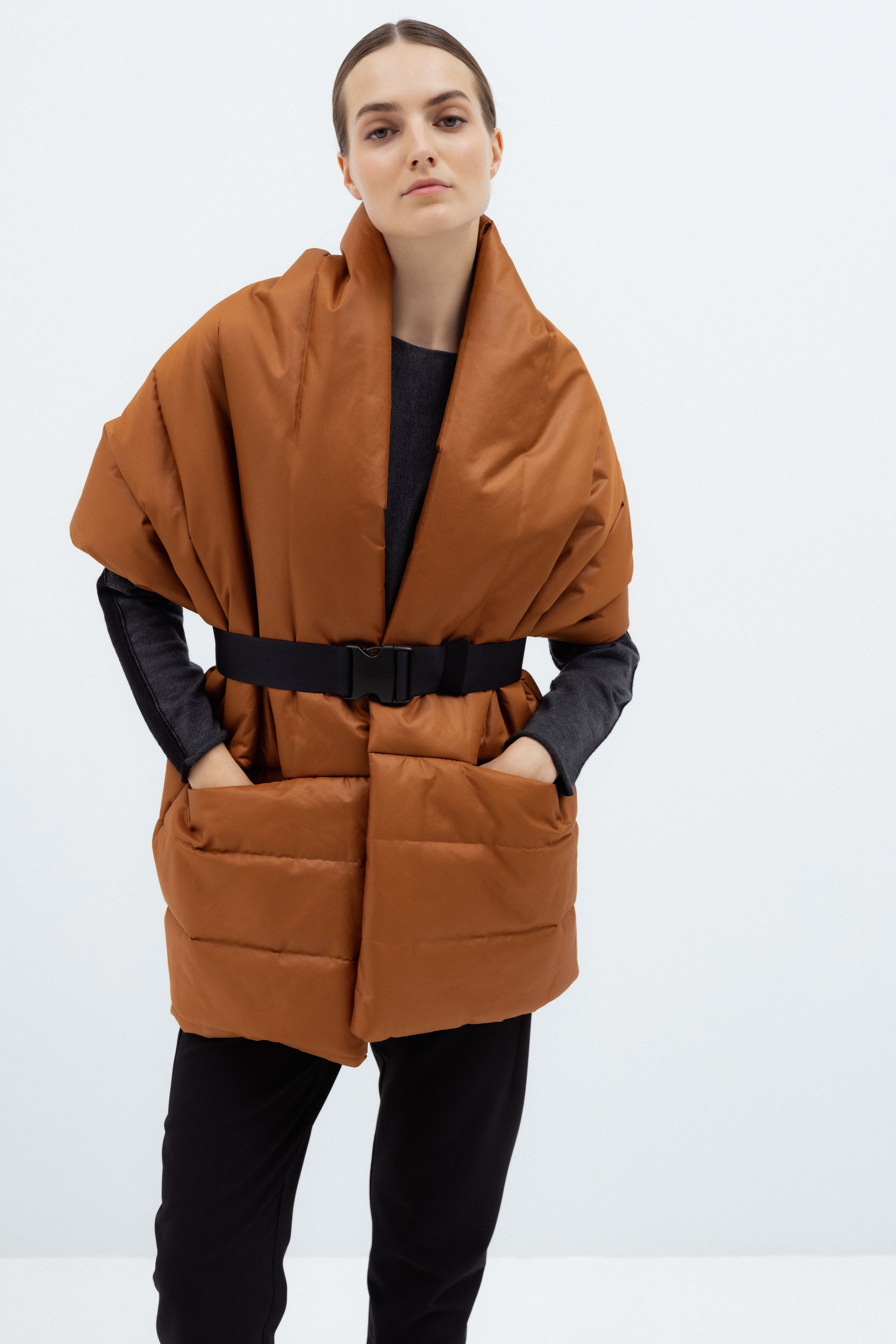 CHESTNUT PADDED SCARF WITH BELT