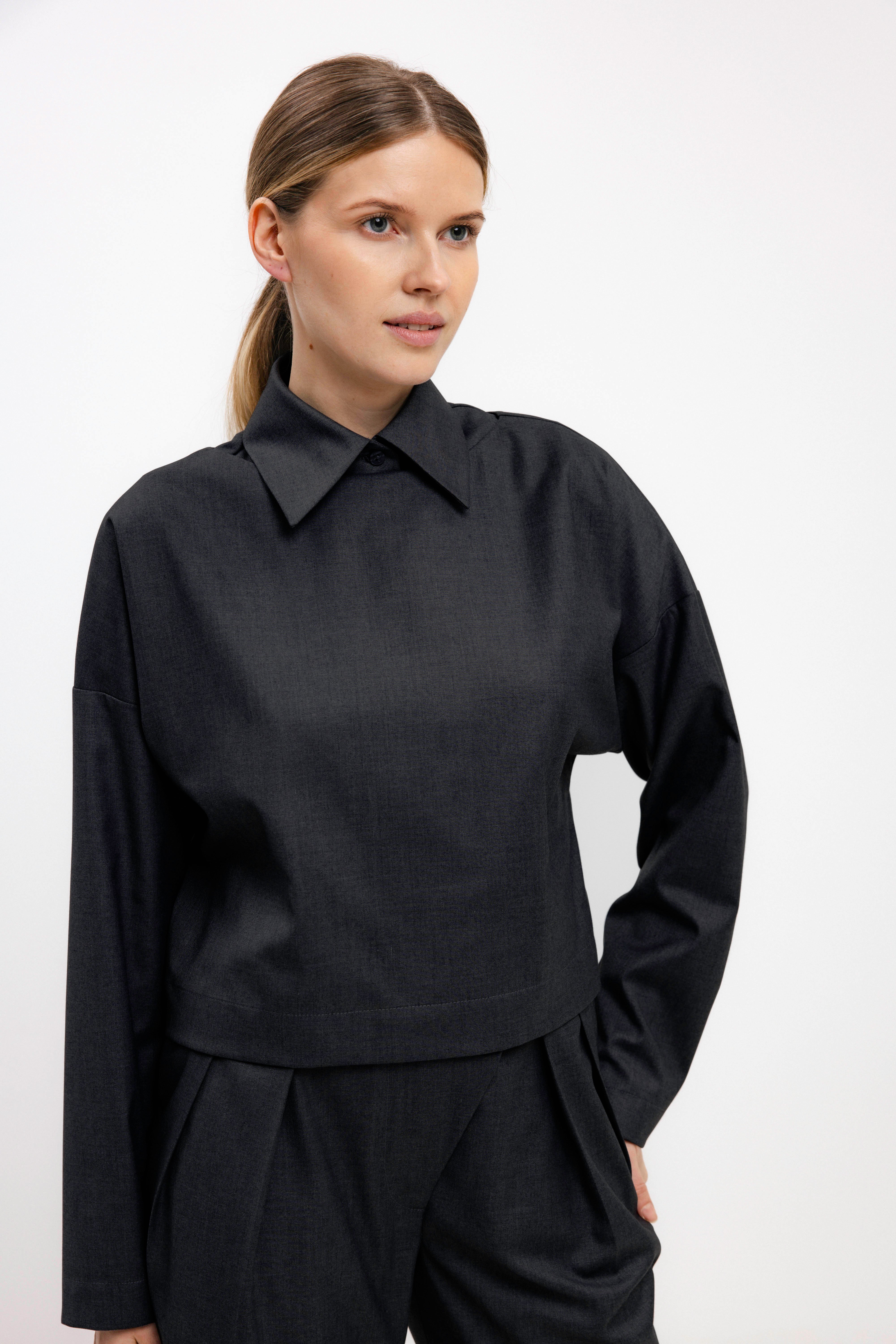 BLACK NAVY COLLAR