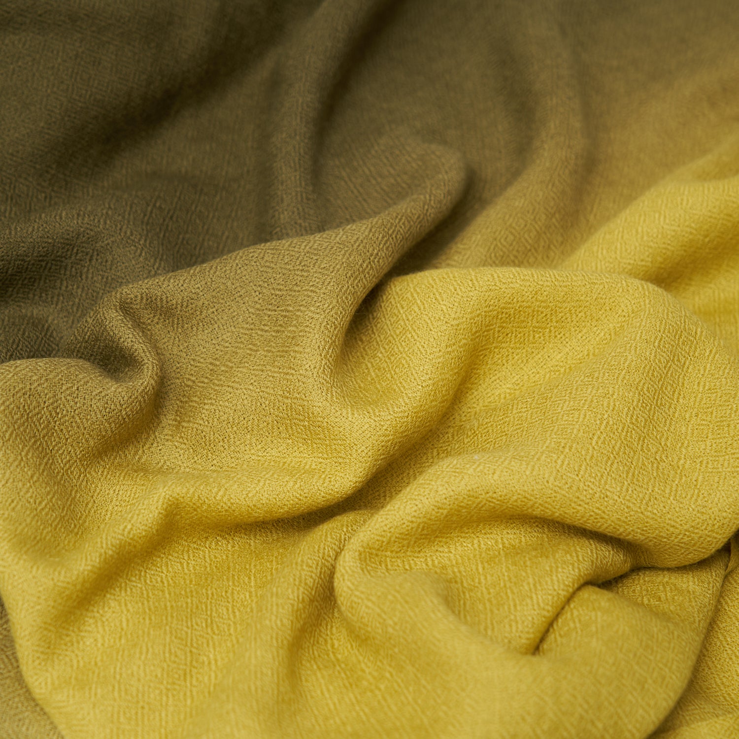 OMBRE OLIVE SCARF WITH SILK