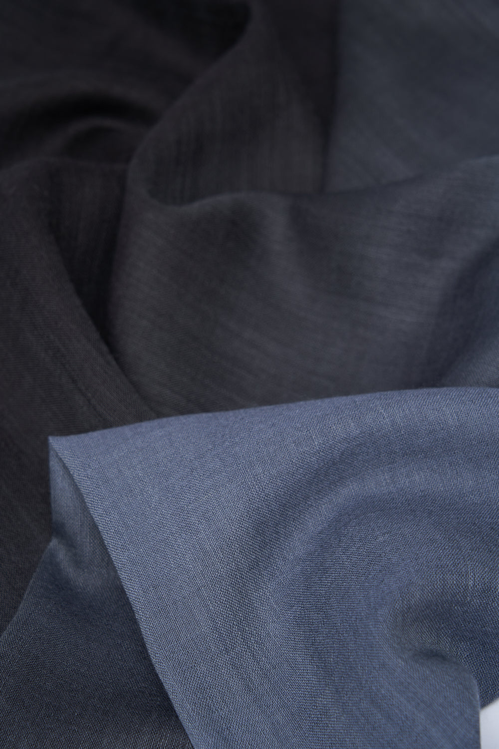 OMBRE GREY SCARF WITH SILK