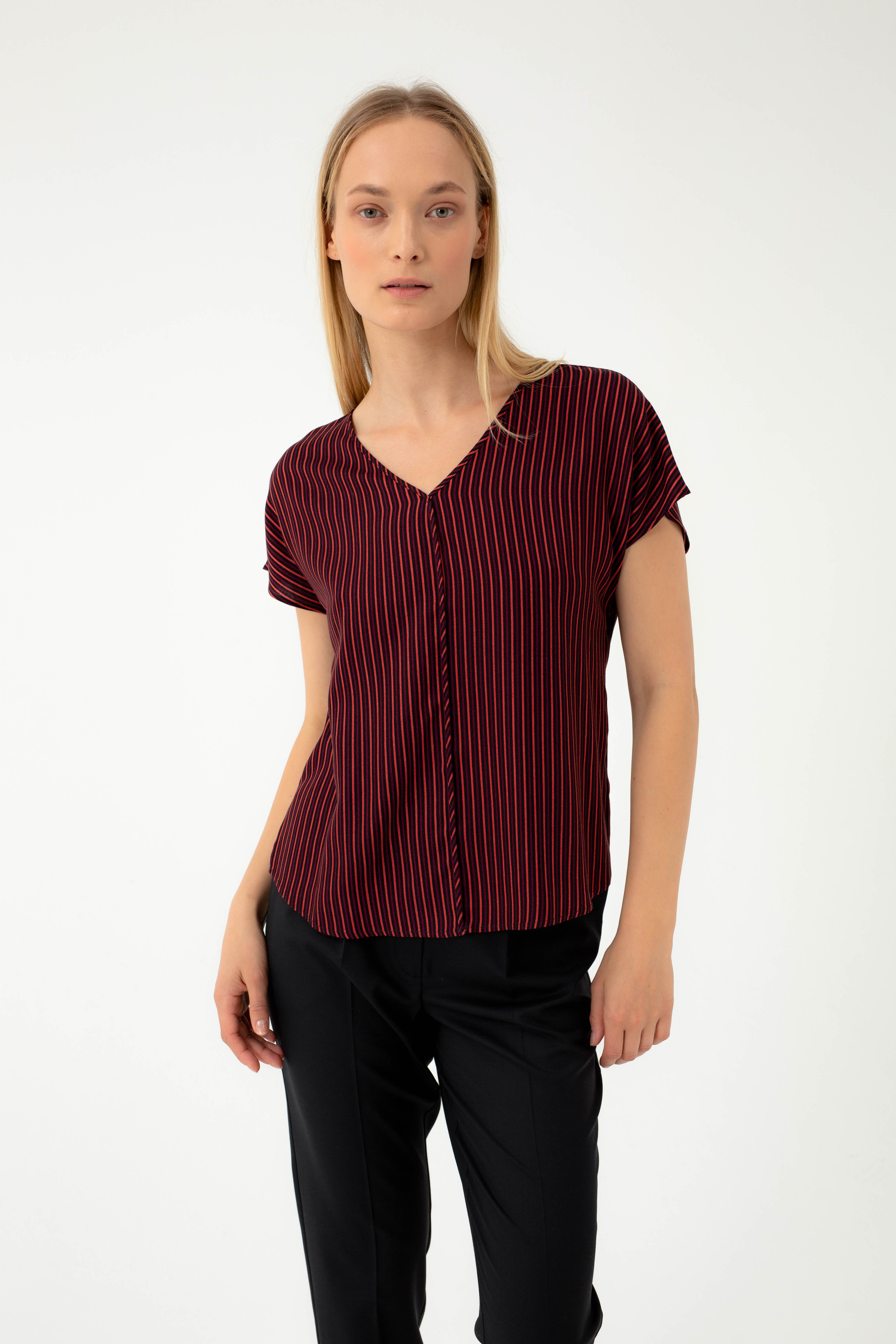 KIMONO STYLE BLOUSE IN STRIPES