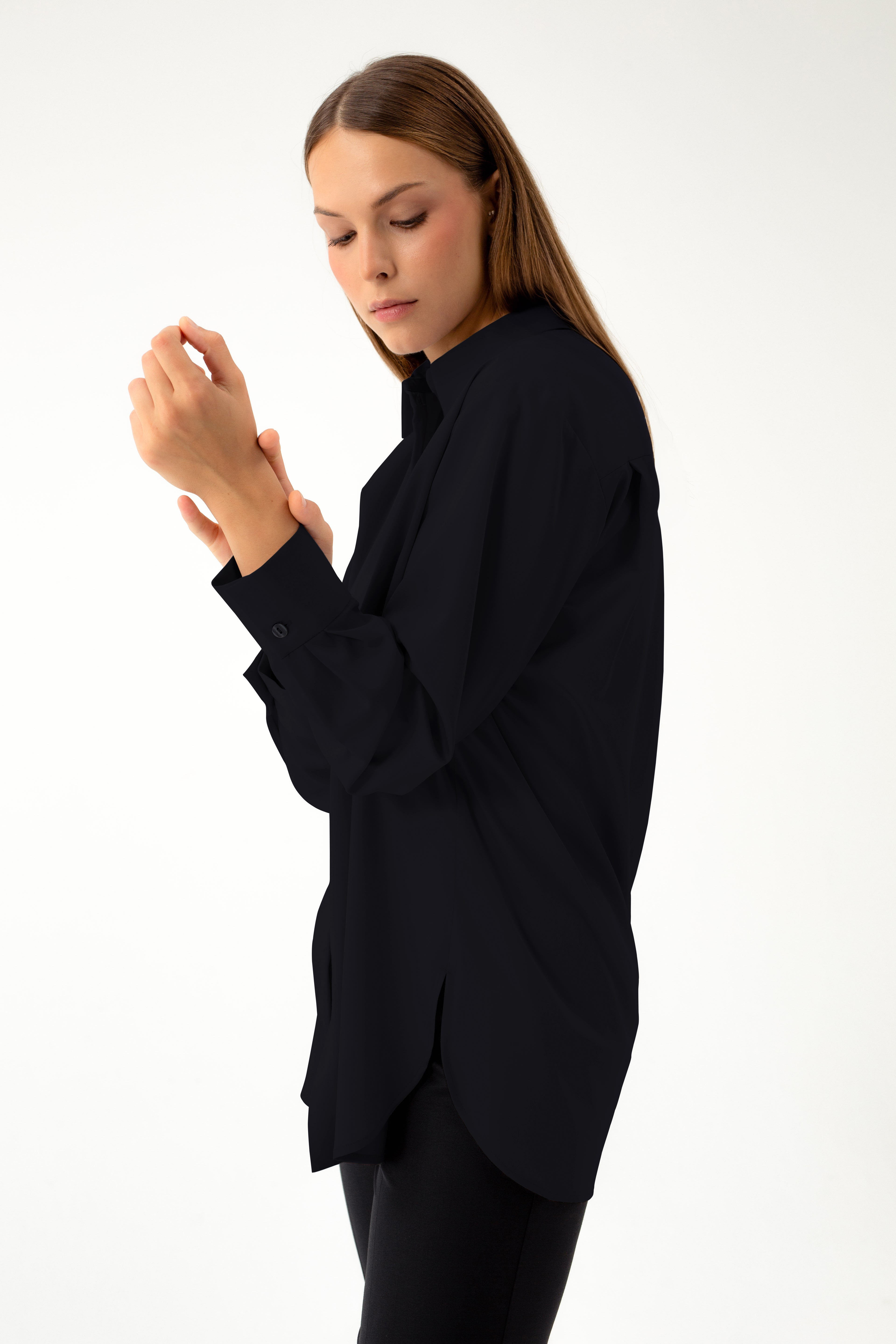 BAMBOO BLACK LOOSE FIT SHIRT