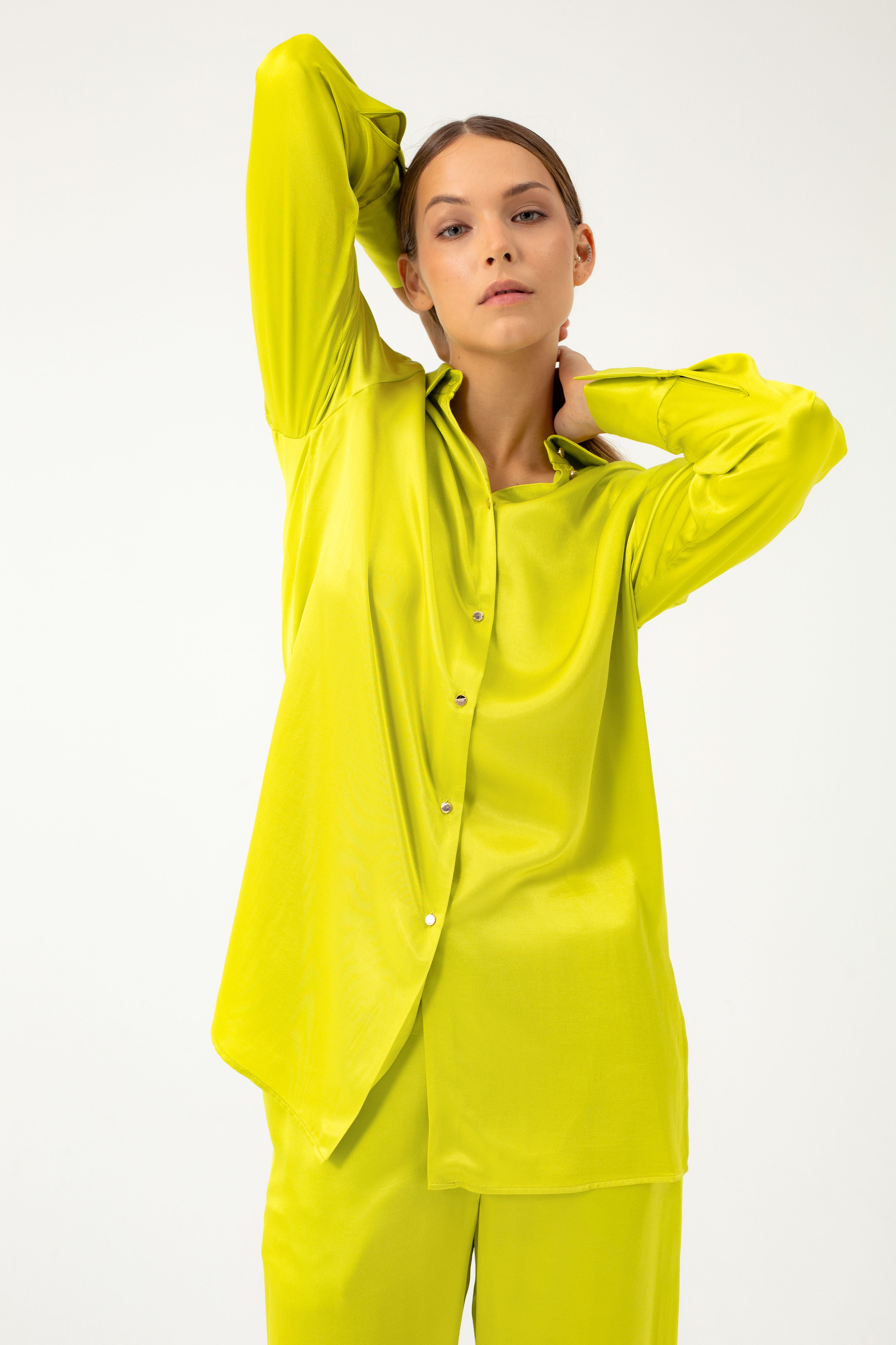 LONG SHIRT IN LIME