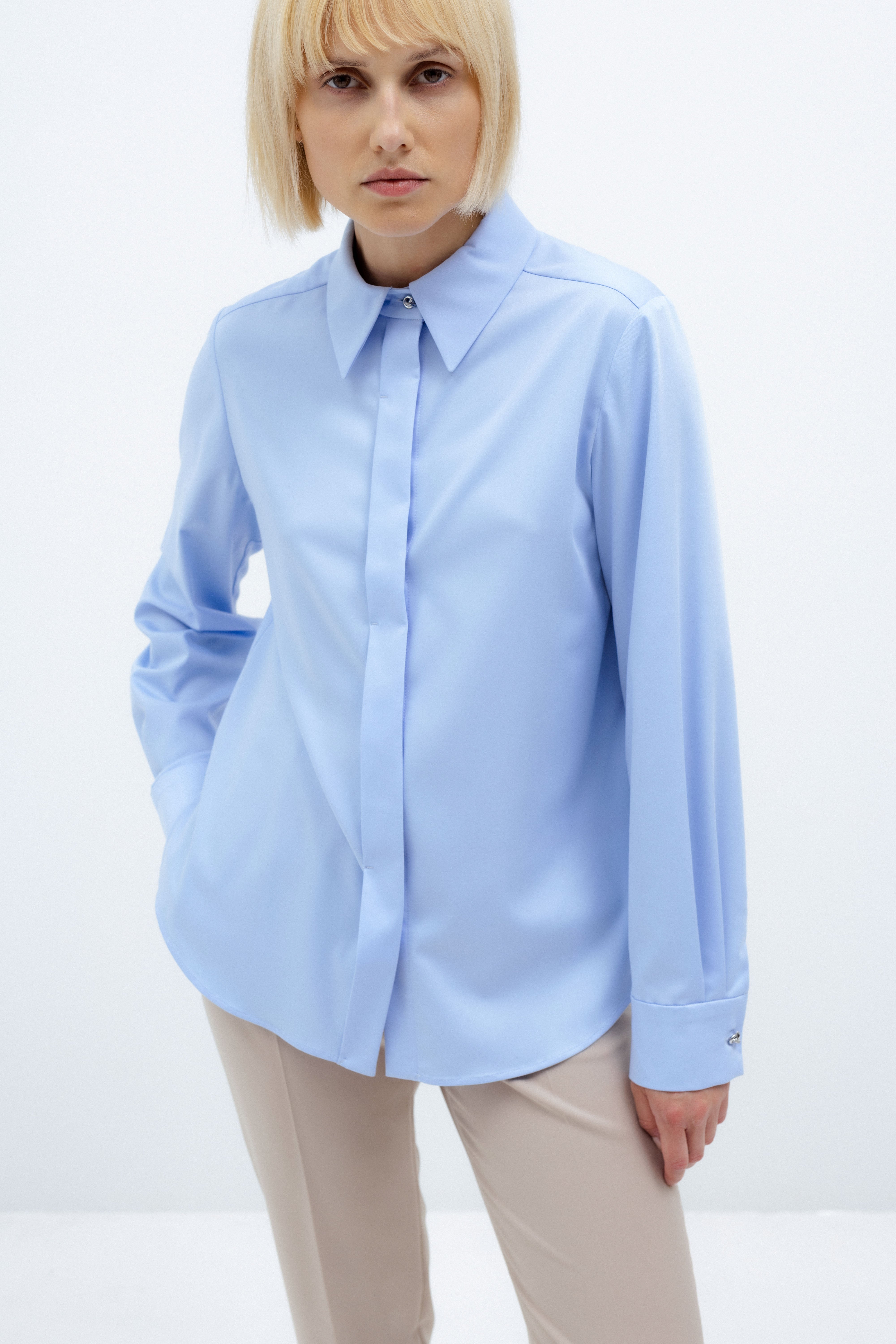 LIGHT BLUE SHIRT WITH BAMBOO