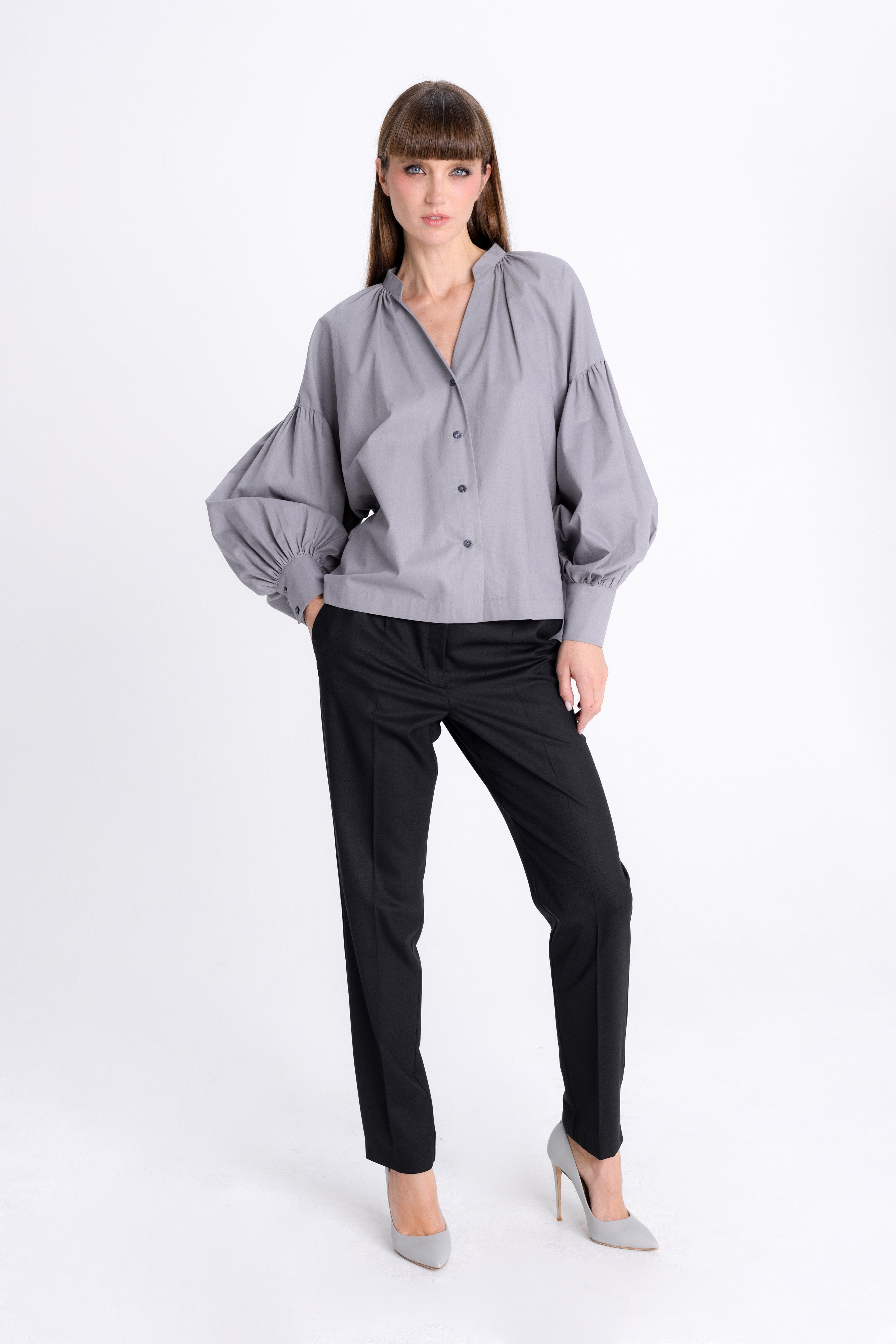 OVERSIZED GREY SHIRT WITH PUFFED SLEEVES