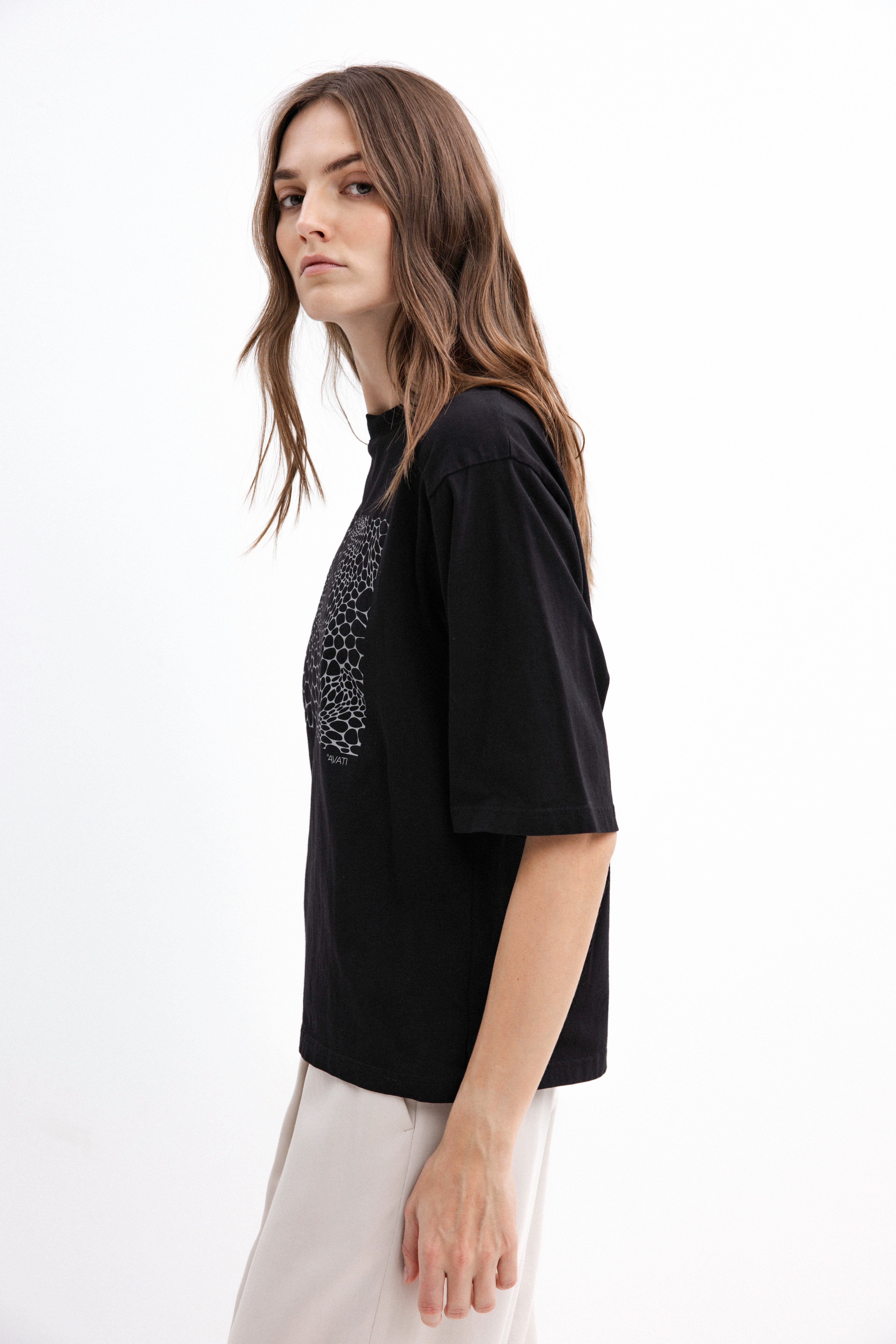 BLACK T-SHIRT WITH PRINT