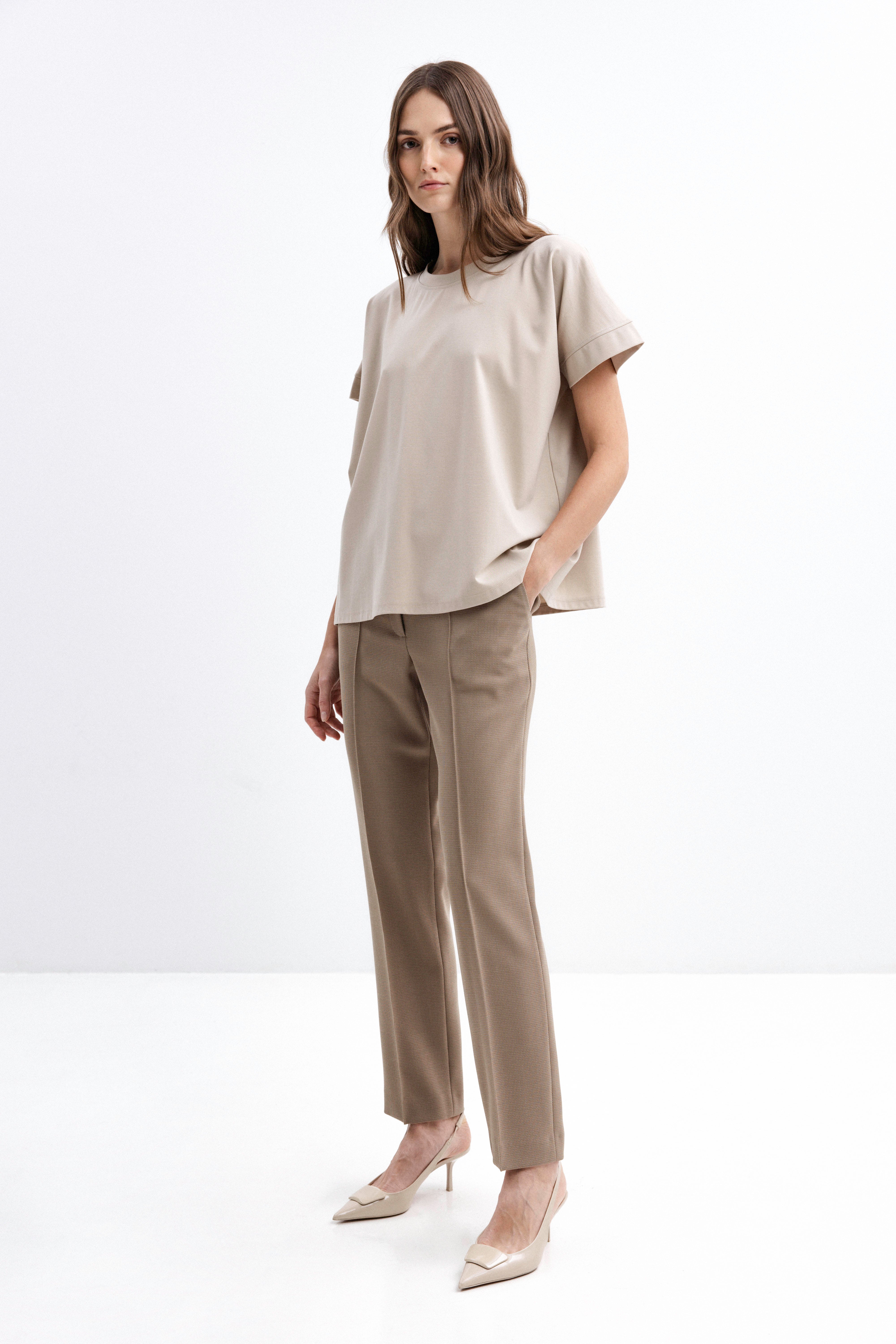 CREW NECK BEIGE T-SHIRT