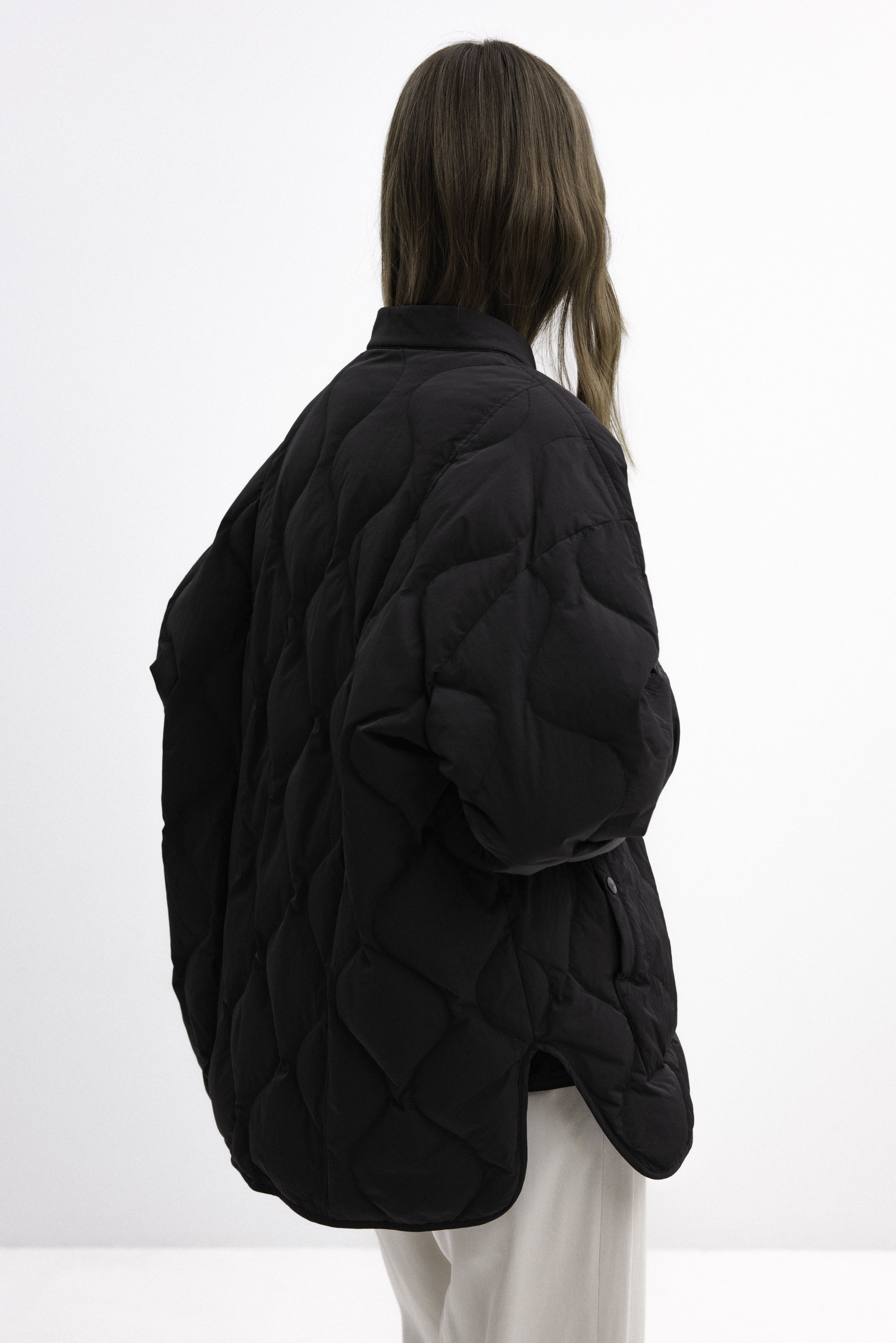 OVERSIZED BLACK DOWN JACKET