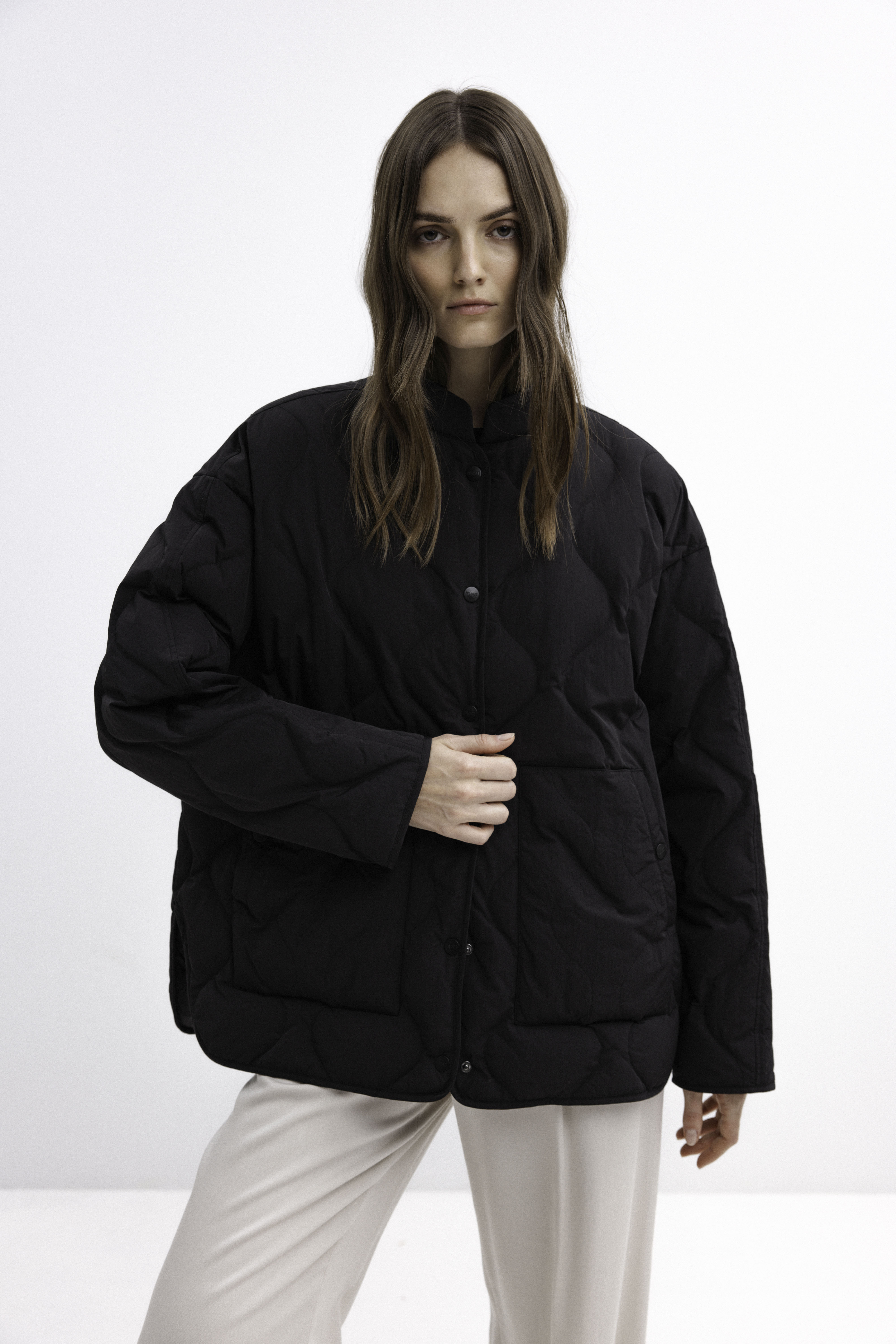 OVERSIZED BLACK DOWN JACKET