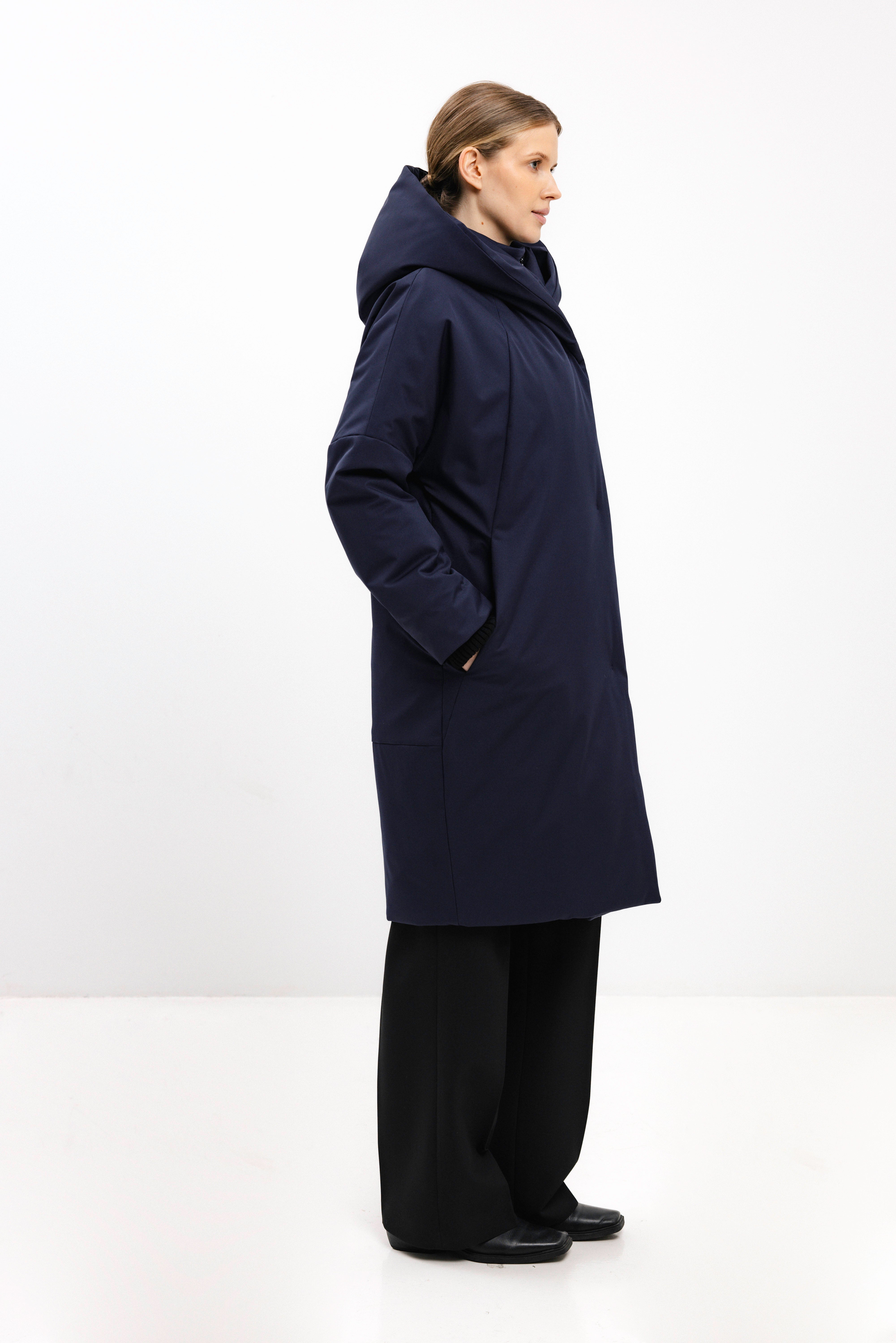NAVY COAT WITH CAMEL WOOL