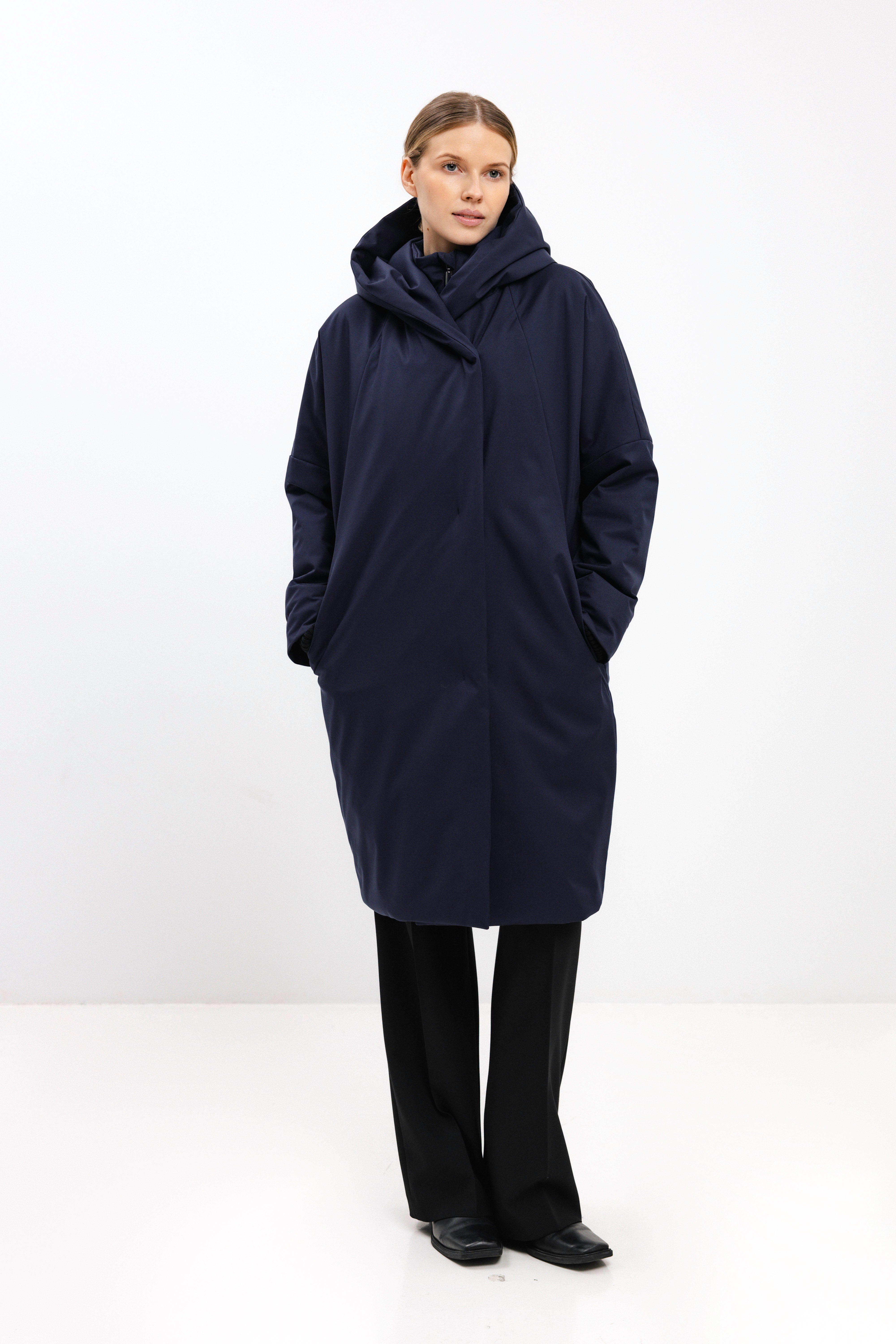 NAVY COAT WITH CAMEL WOOL
