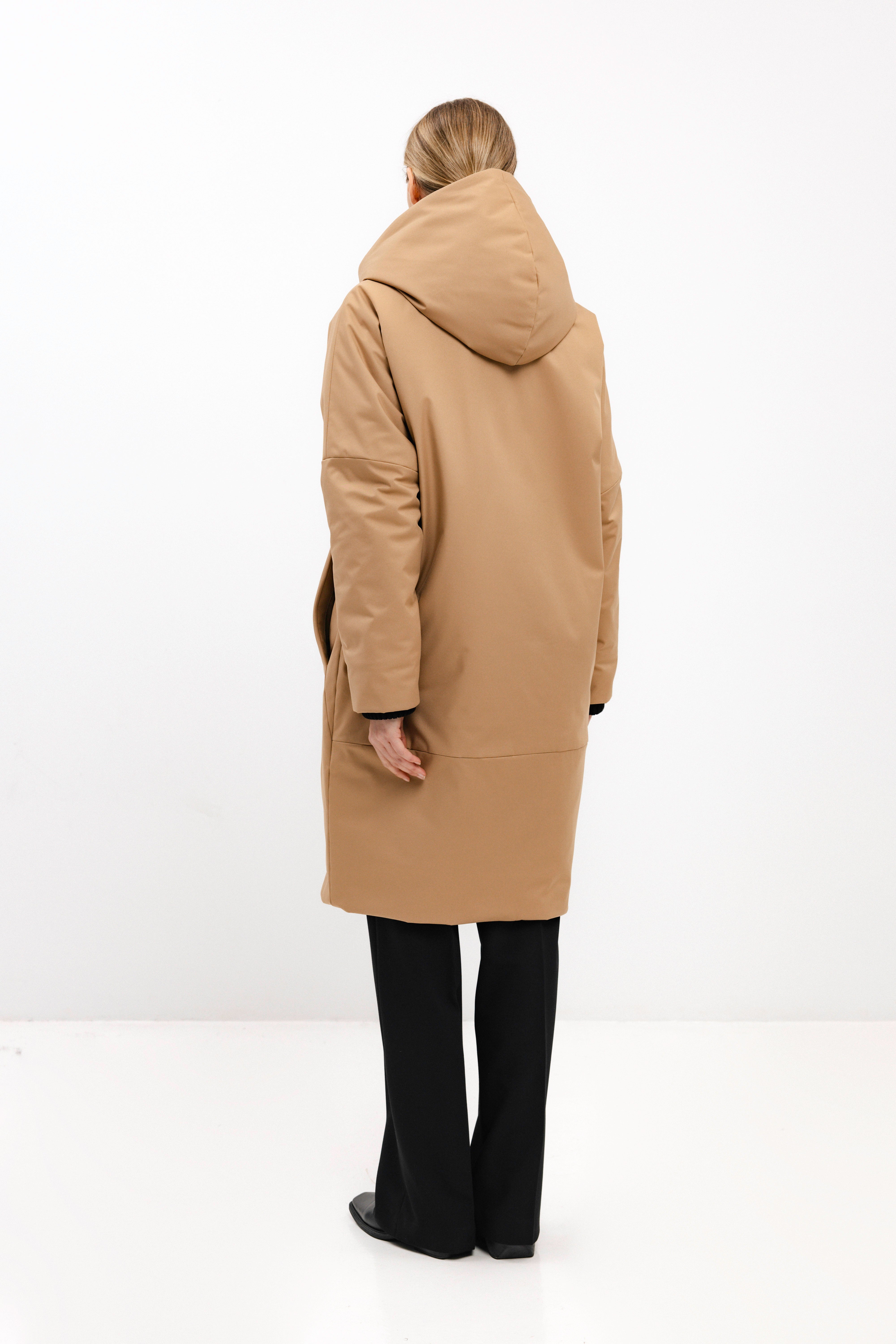 LIGHT BROWN COAT WITH CAMEL WOOL