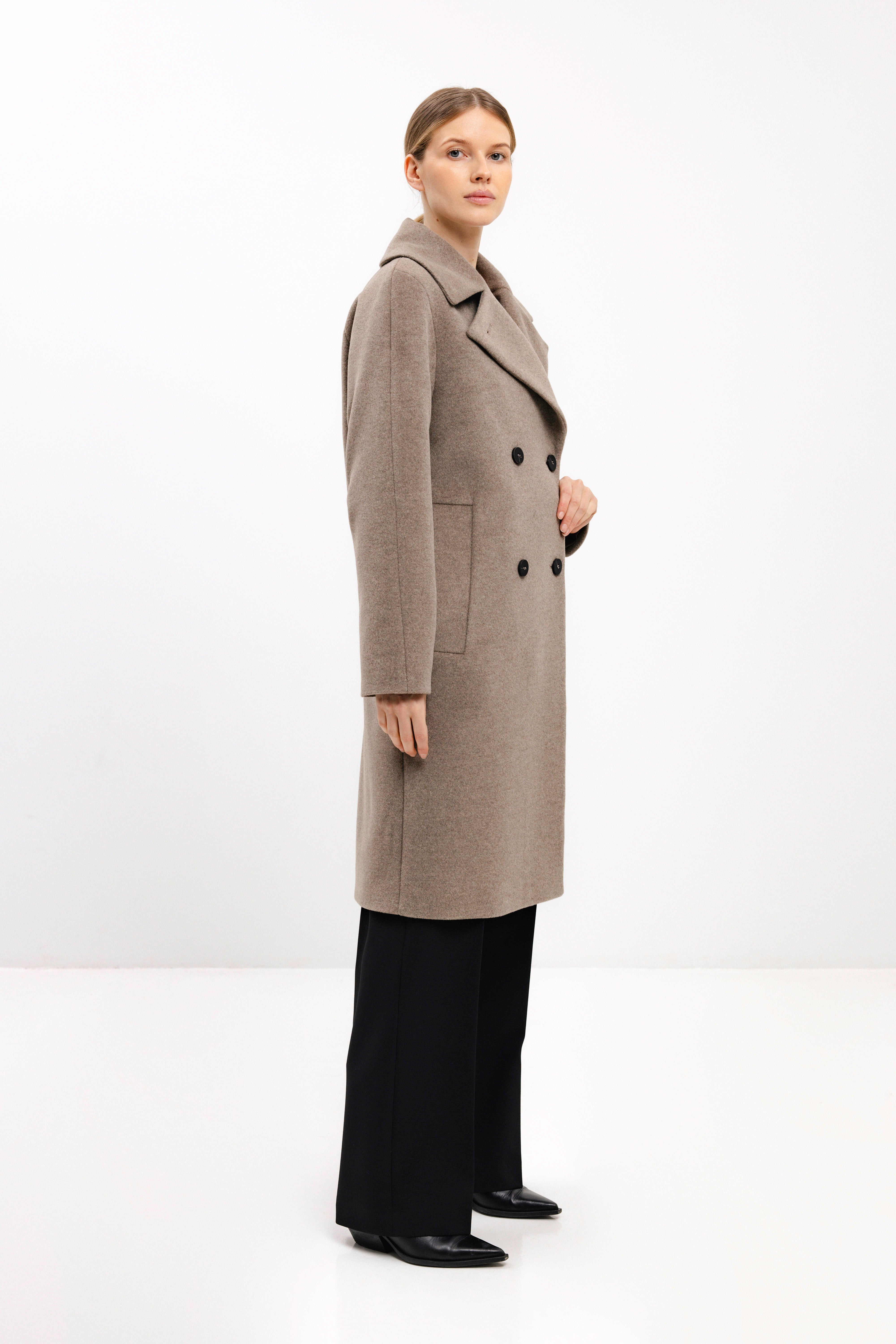 STRAIGHT COCOA COAT WITH ANGORA