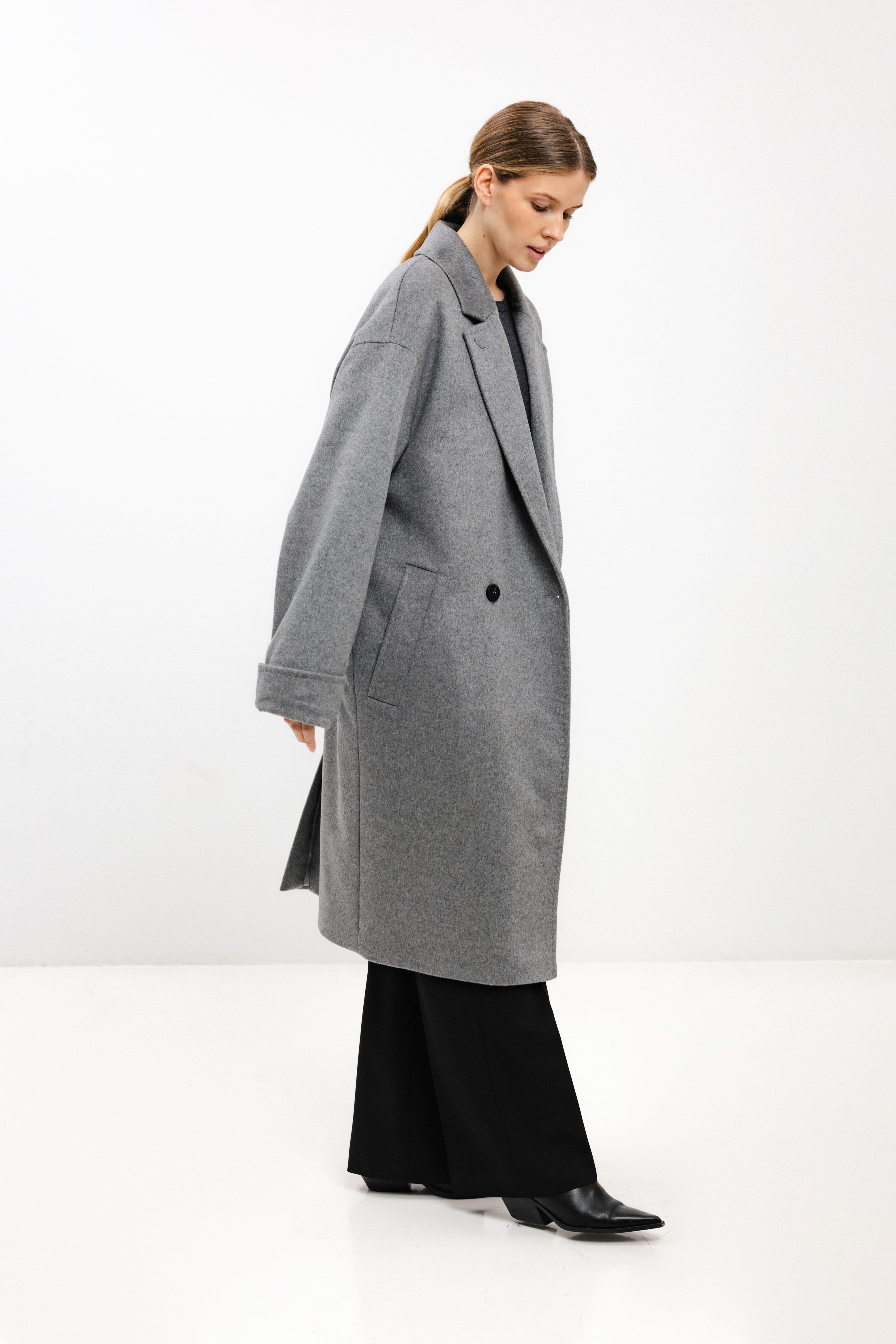 OVERSIZED DOUBLE-BREASTED WOOL COAT IN GREY