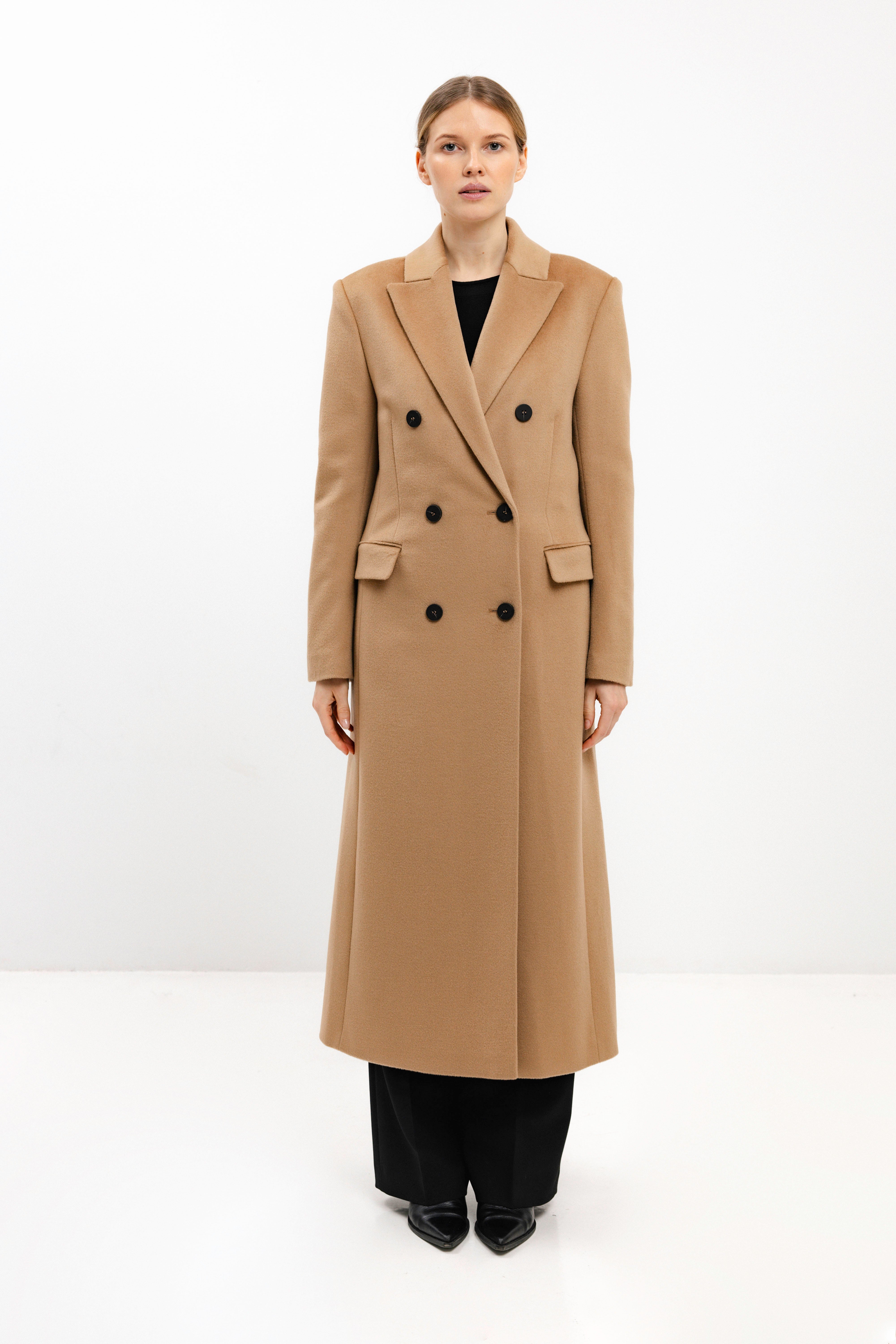 LONG FITTED CAMEL WOOL COAT