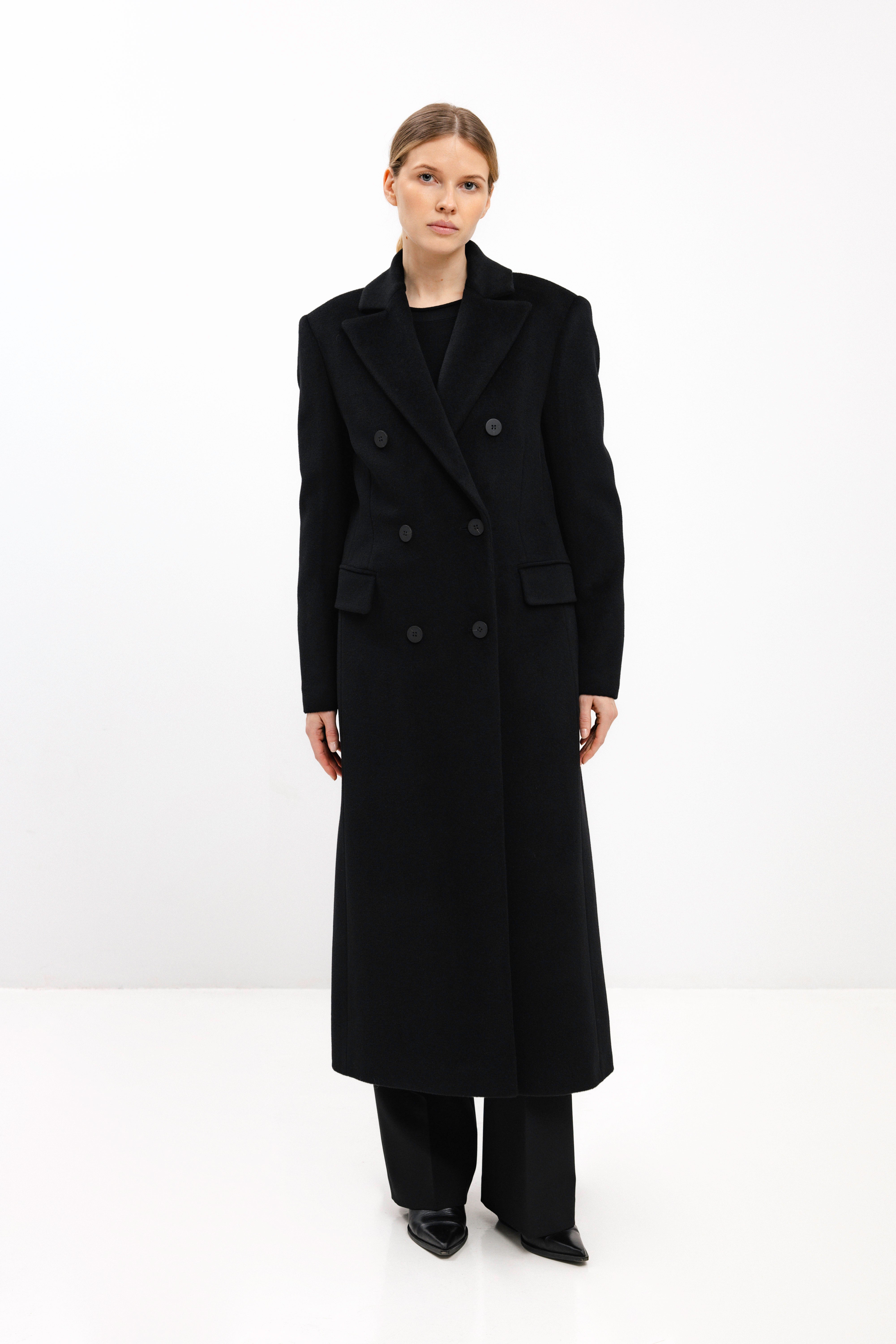 LONG FITTED BLACK COAT WITH ANGORA WOOL