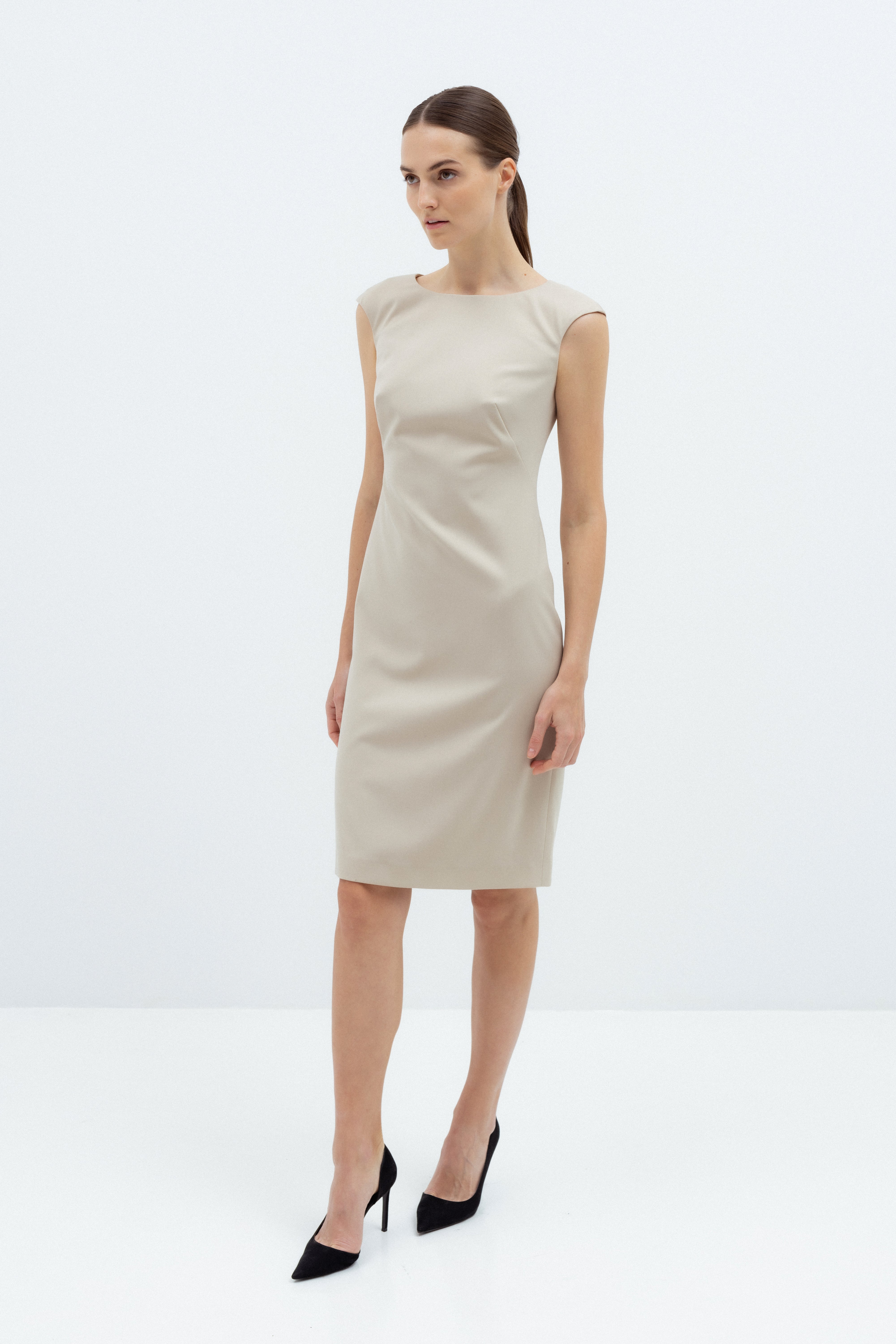 BEIGE FITTED SLEEVELESS DRESS