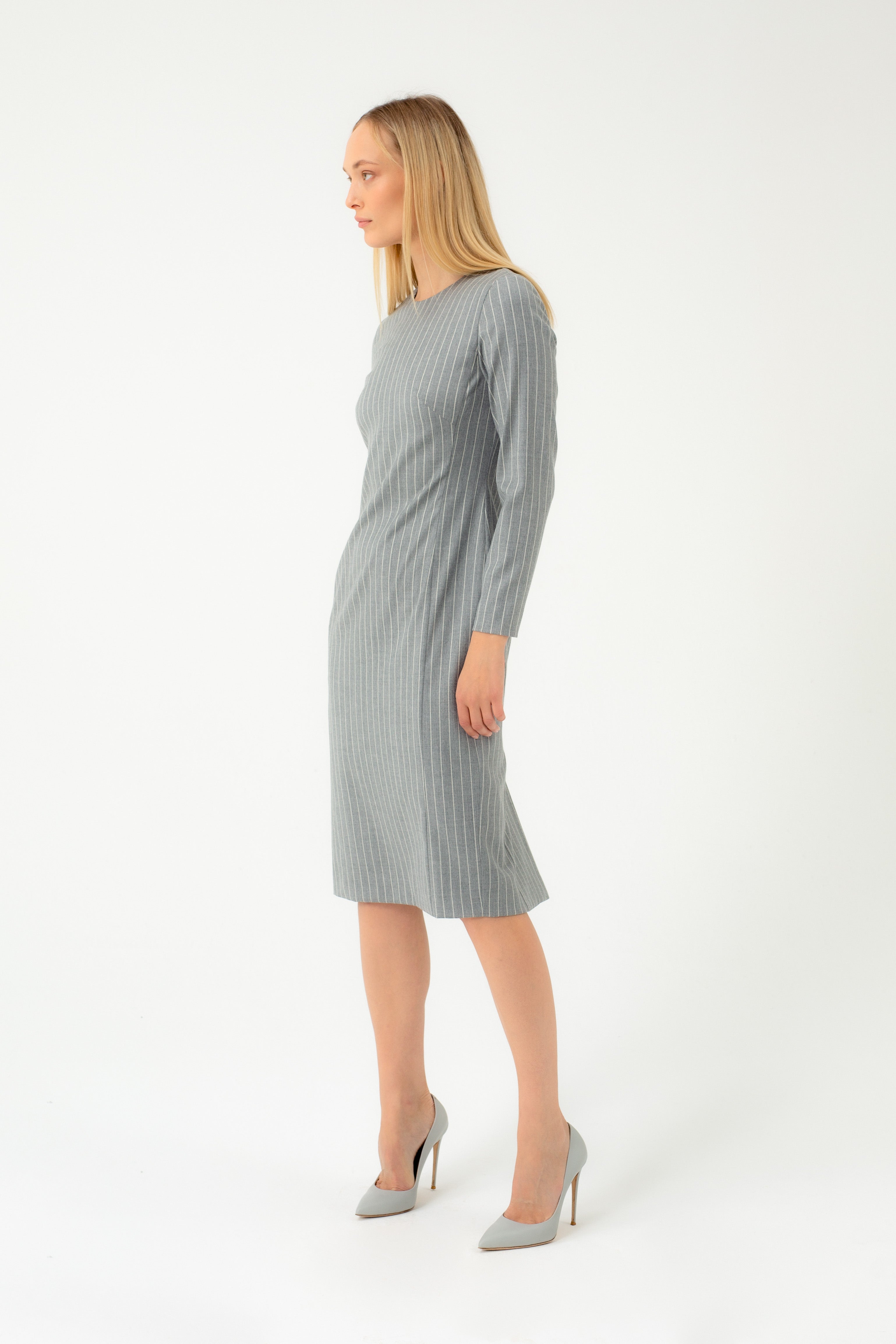 FITTED MIDI LENGTH STRIPED DRESS