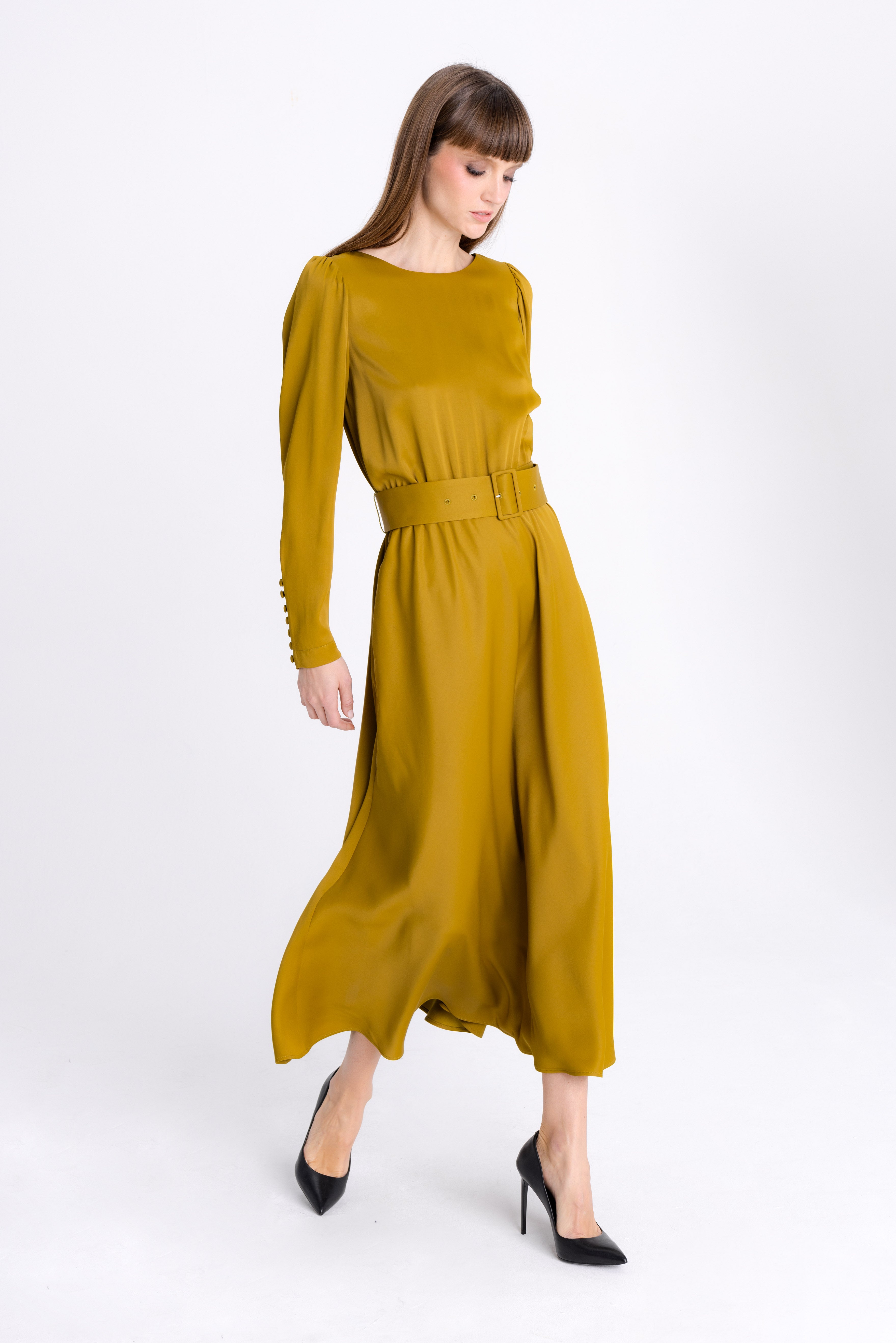 DARK MUSTARD MIDI DRESS WITH DECORATIVE CUFFS