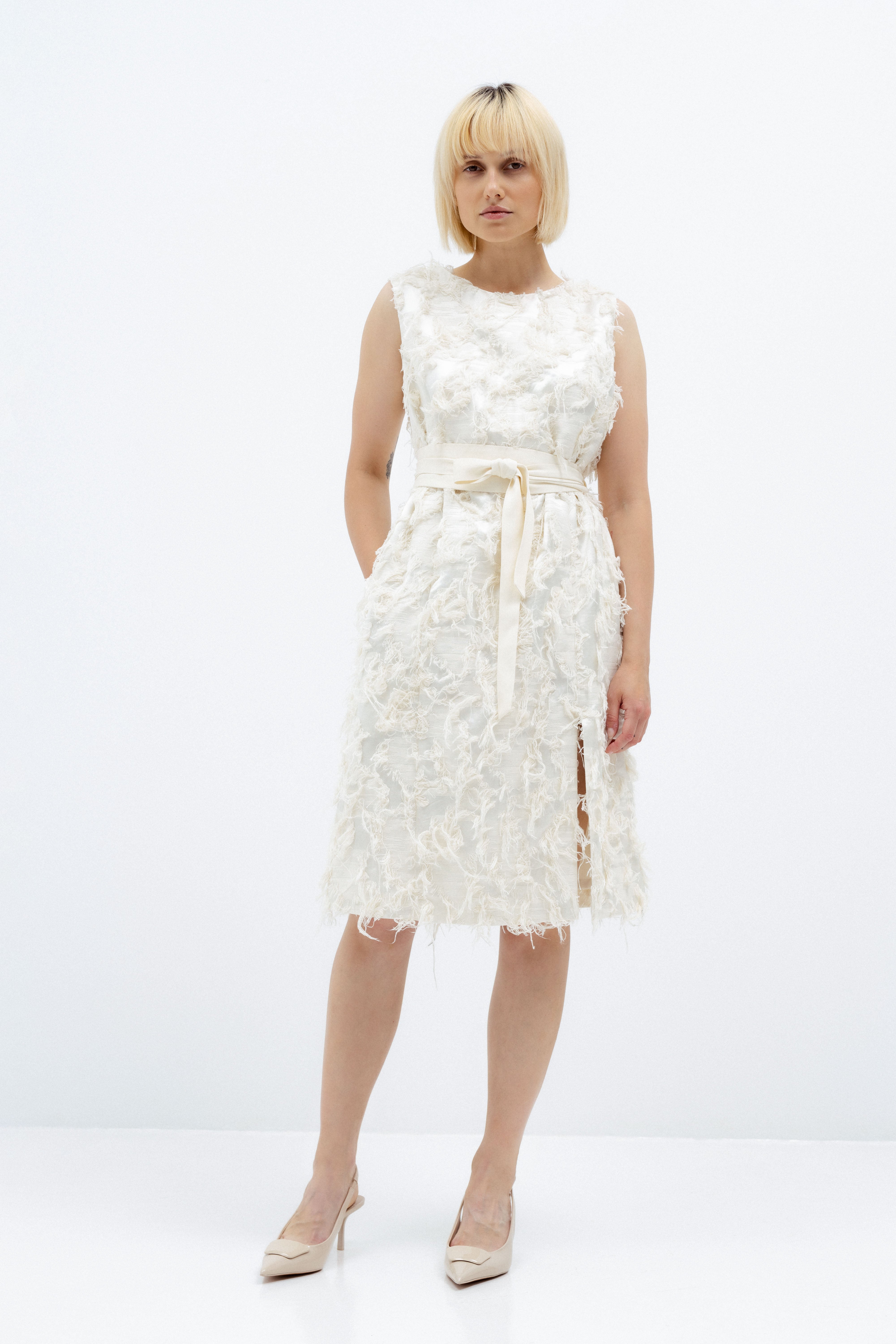 SLEEVELESS FRAYED JACQUARD DRESS
