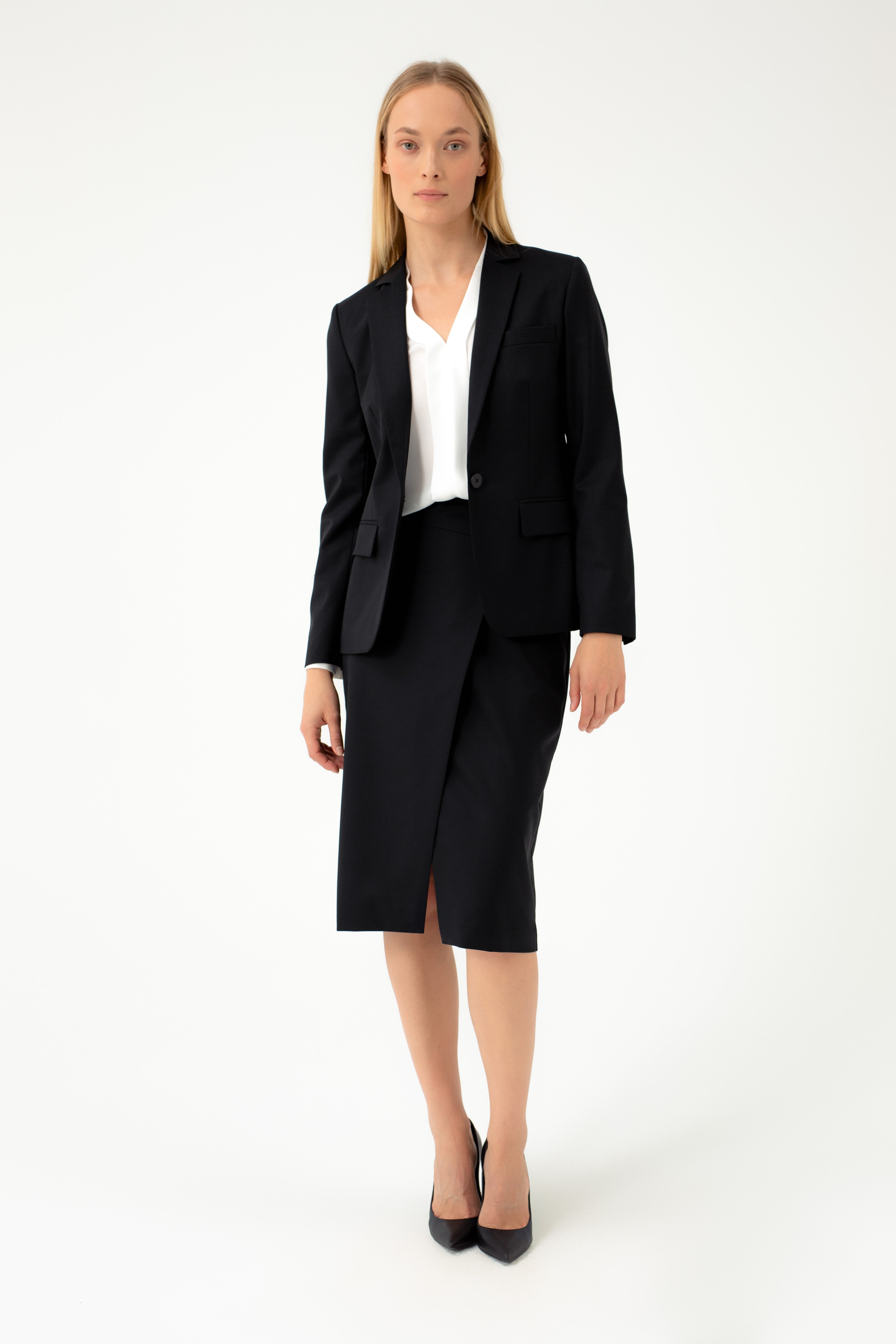 SINGLE BREASTED FITTED SUIT BLAZER