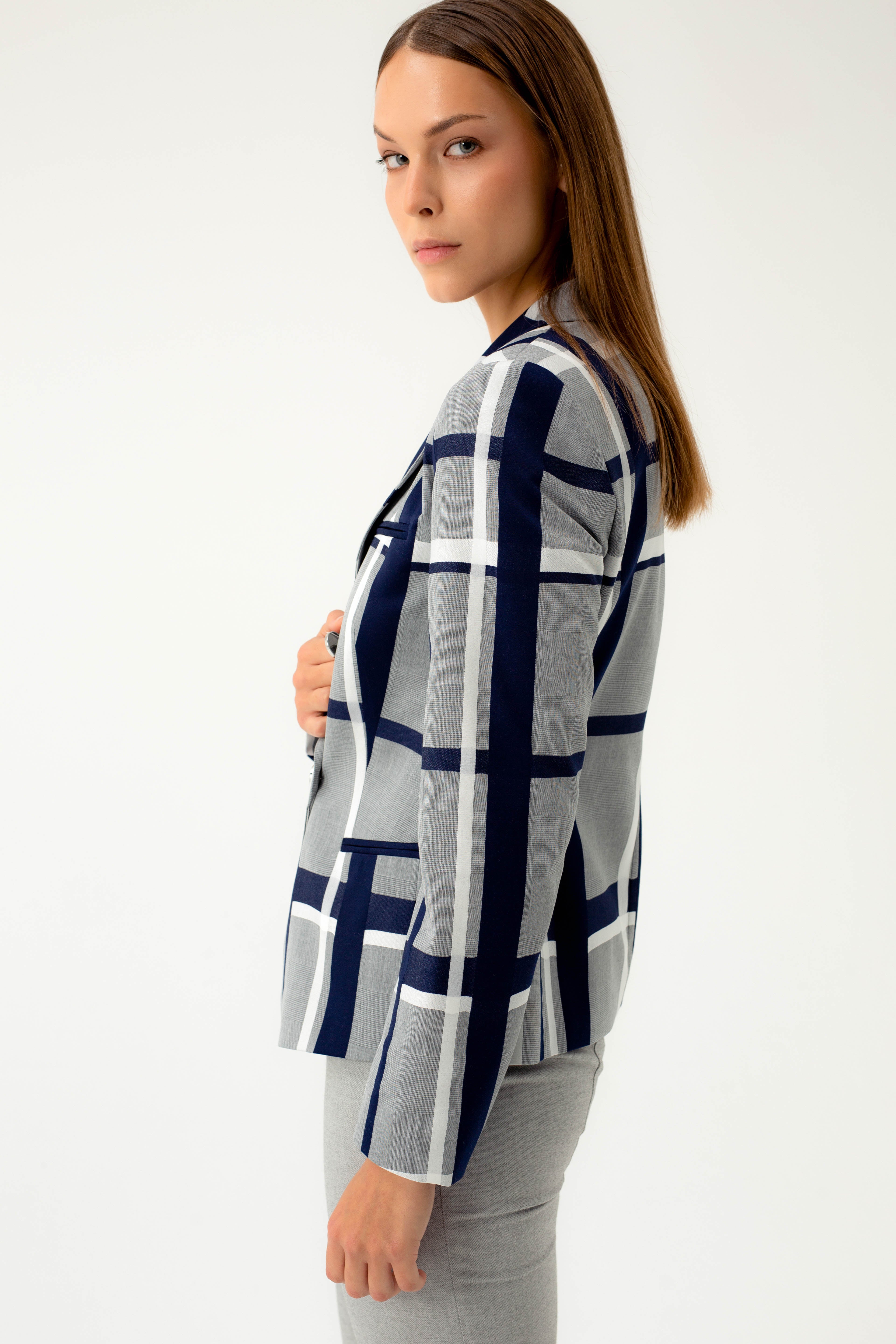 BLUE SHADE CHECKED DOUBLE-BREASTED BLAZER