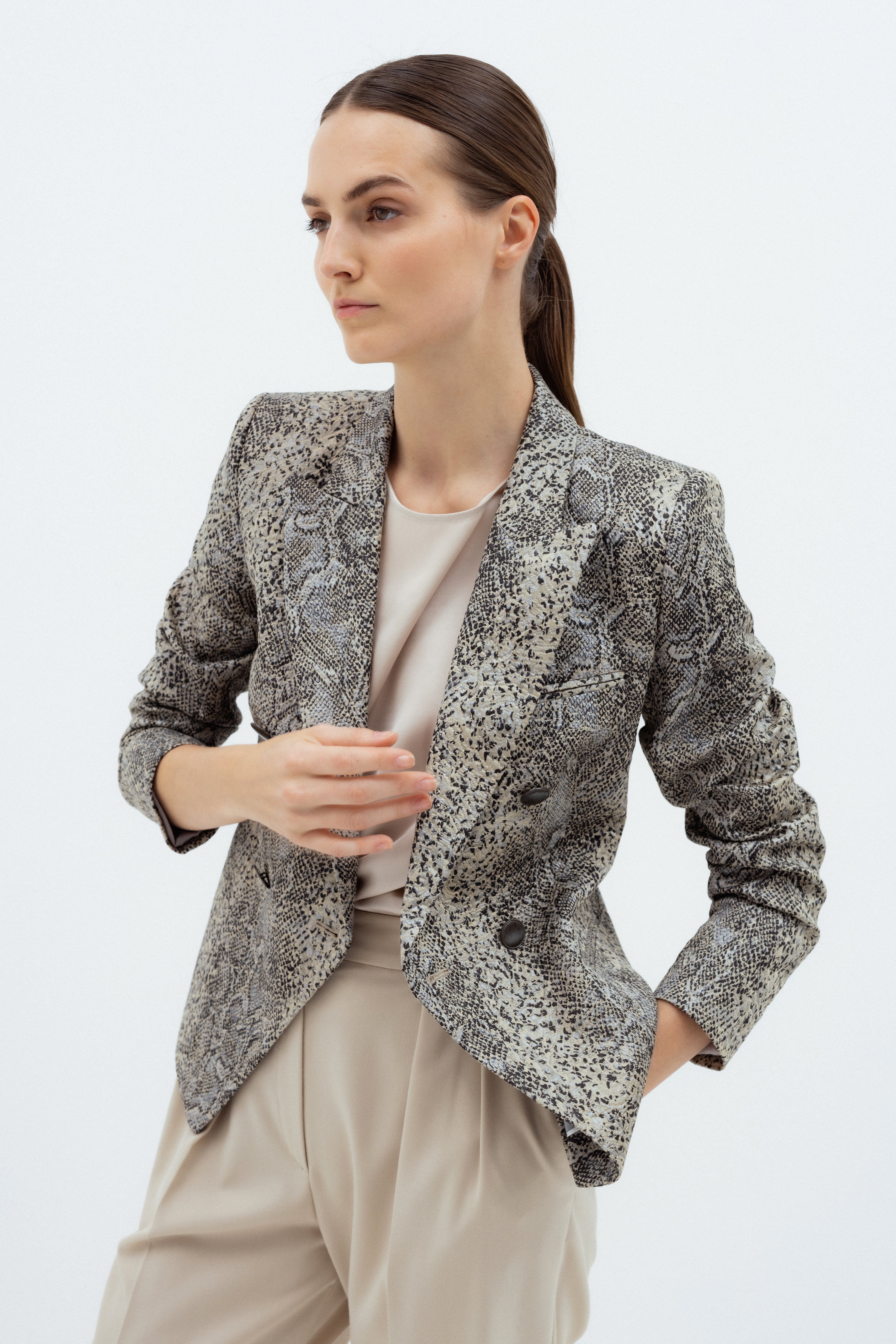 SNAKE PRINT DOUBLE-BREASTED BLAZER