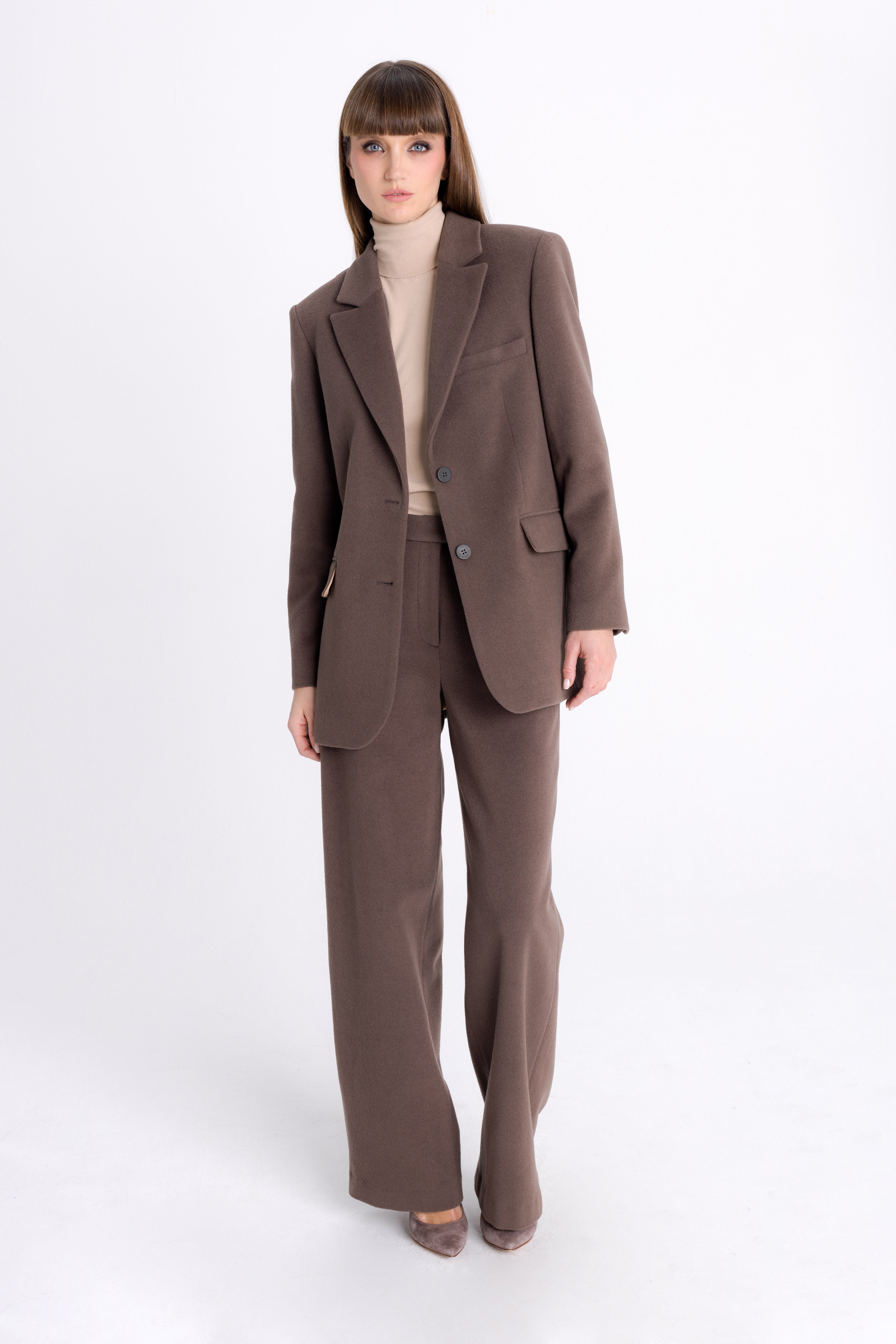 SINGLE-BREASTED COCOA BLAZER WITH DIAGONAL SPLIT