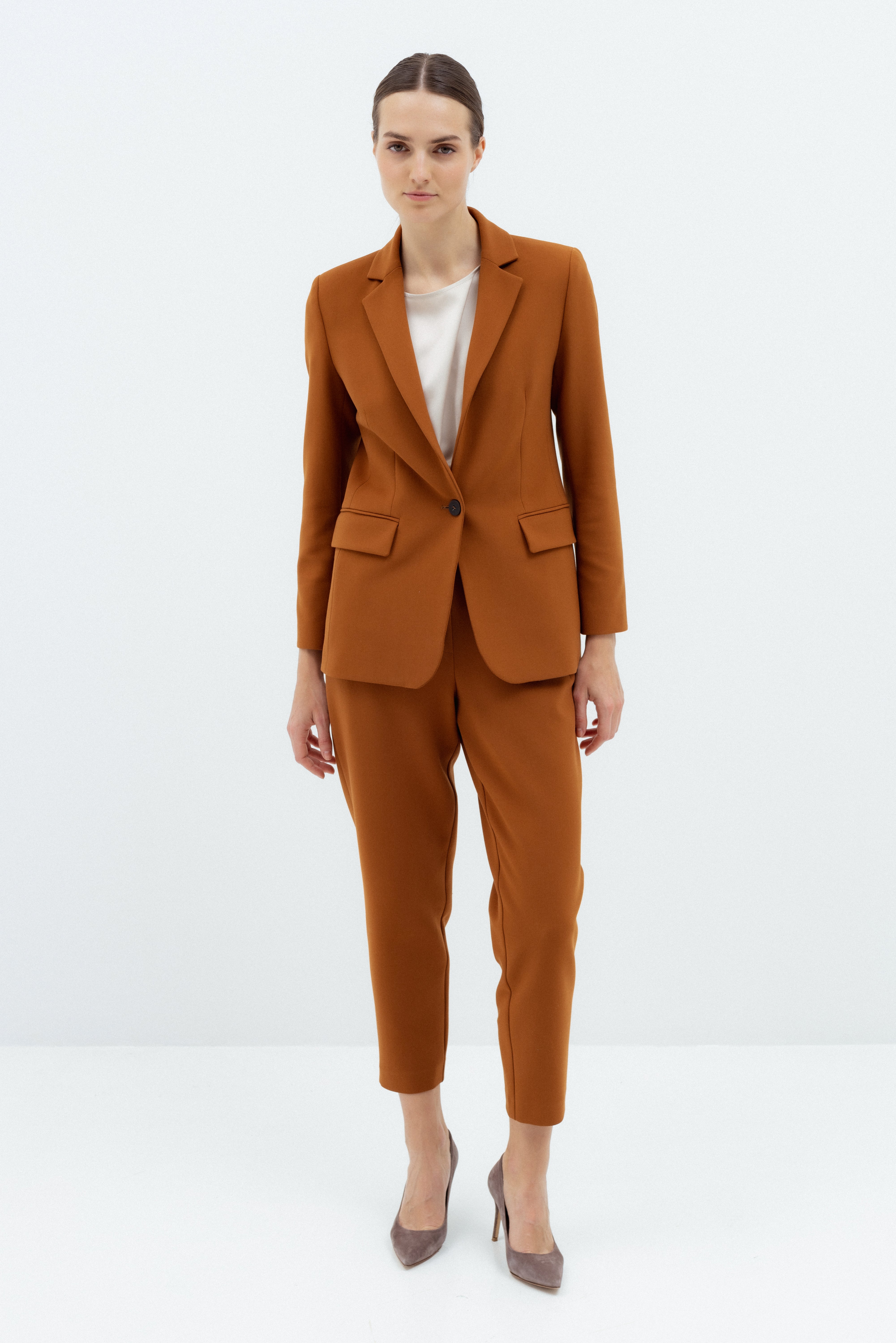 SINGLE-BREASTED CHESTNUT BLAZER