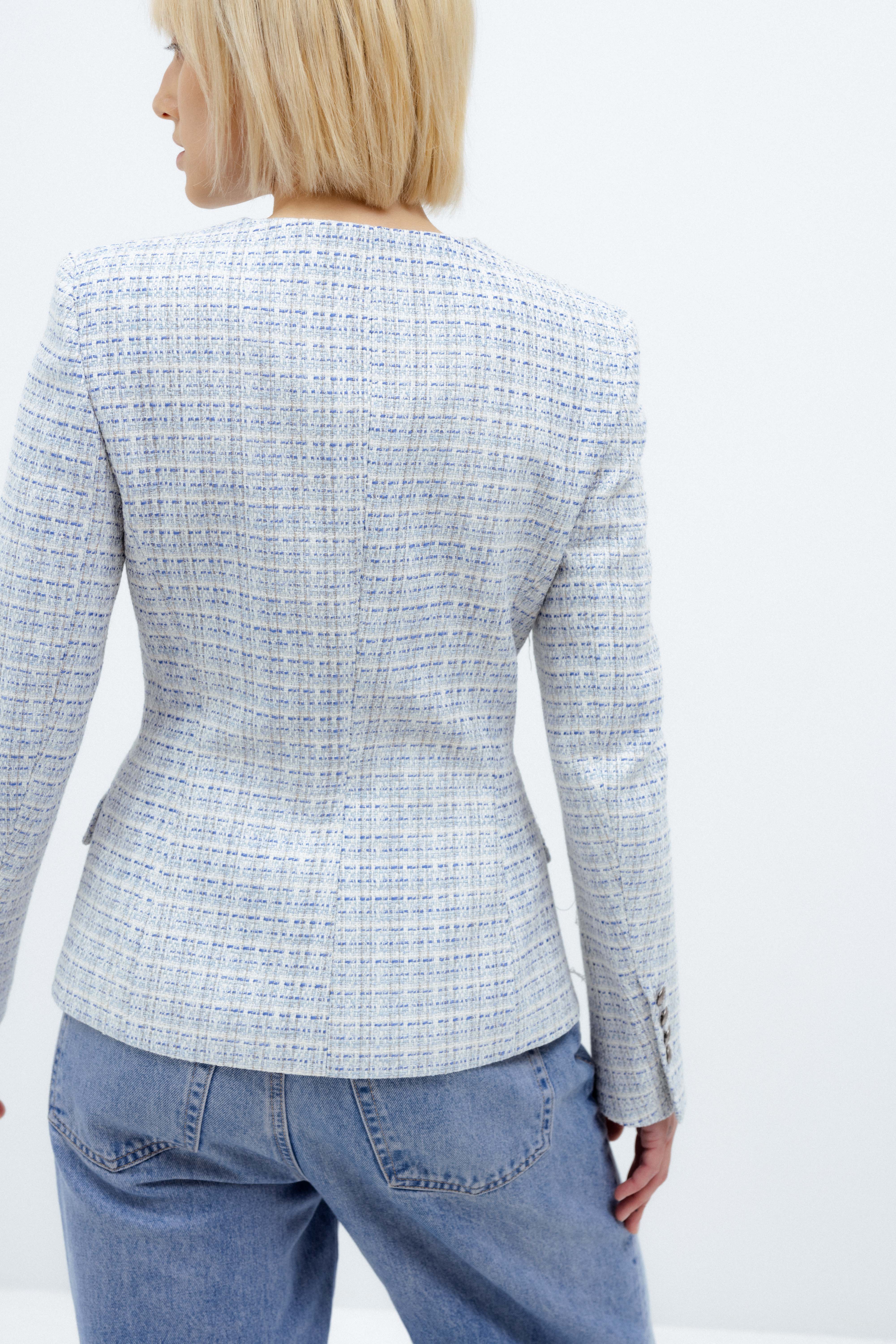 SINGLE-BREASTED LIGHT BLUE FITTED BLAZER