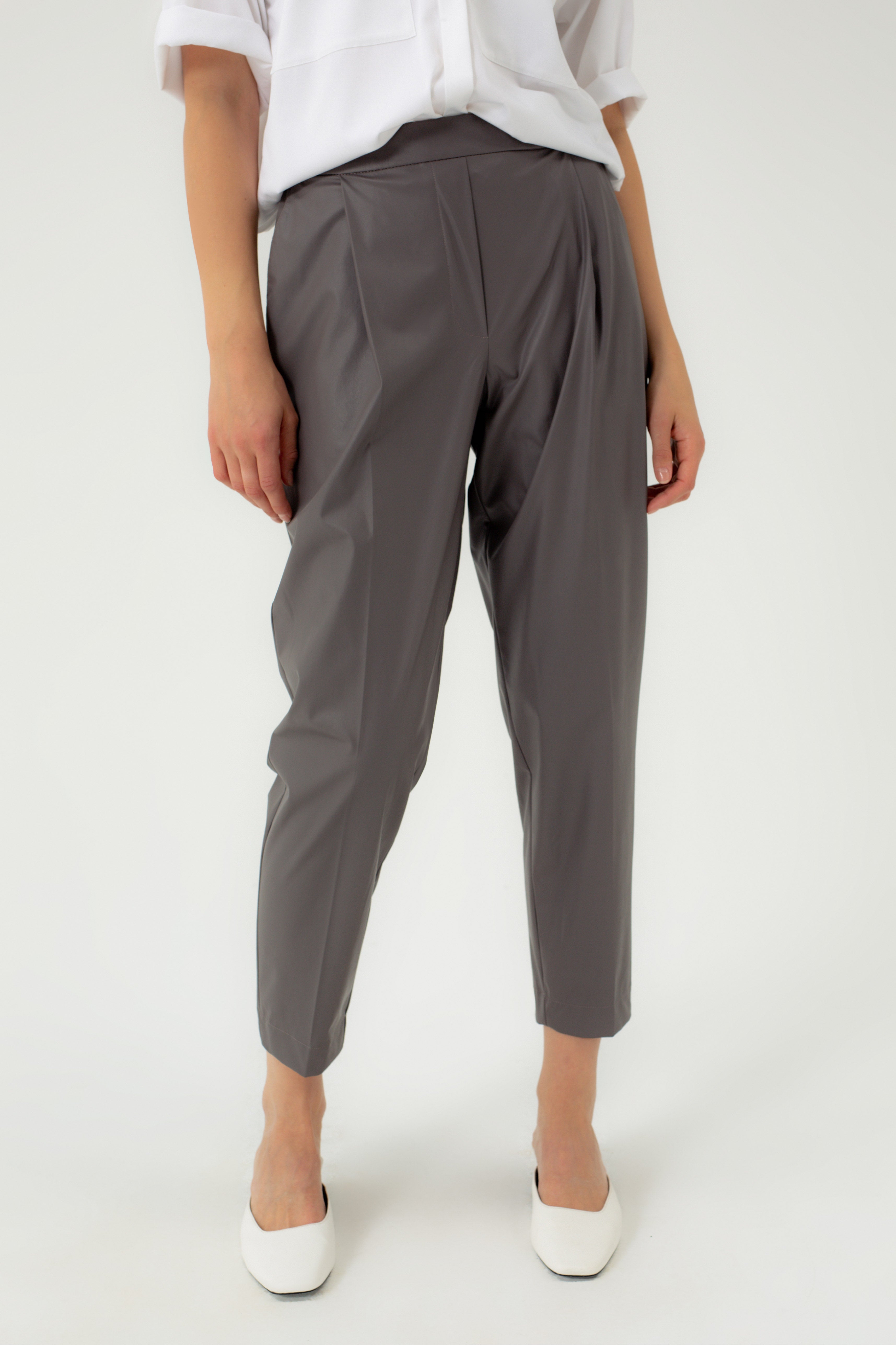 ECO LEATHER TROUSERS WITH ELASTIC WAISTBAND