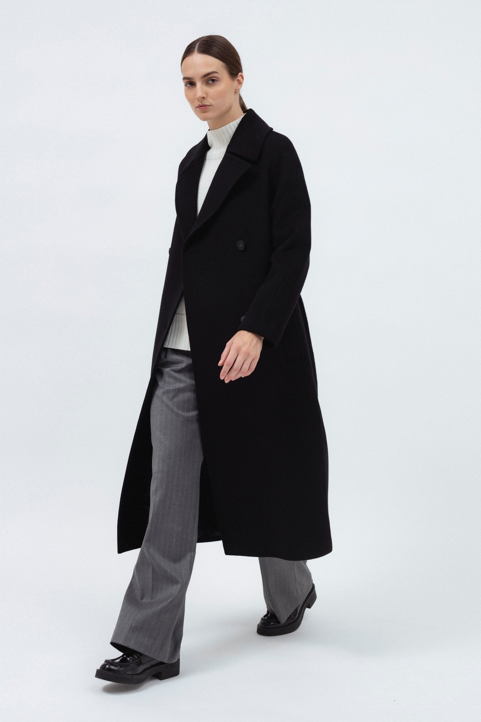 BLACK BELTED WOOL COAT
