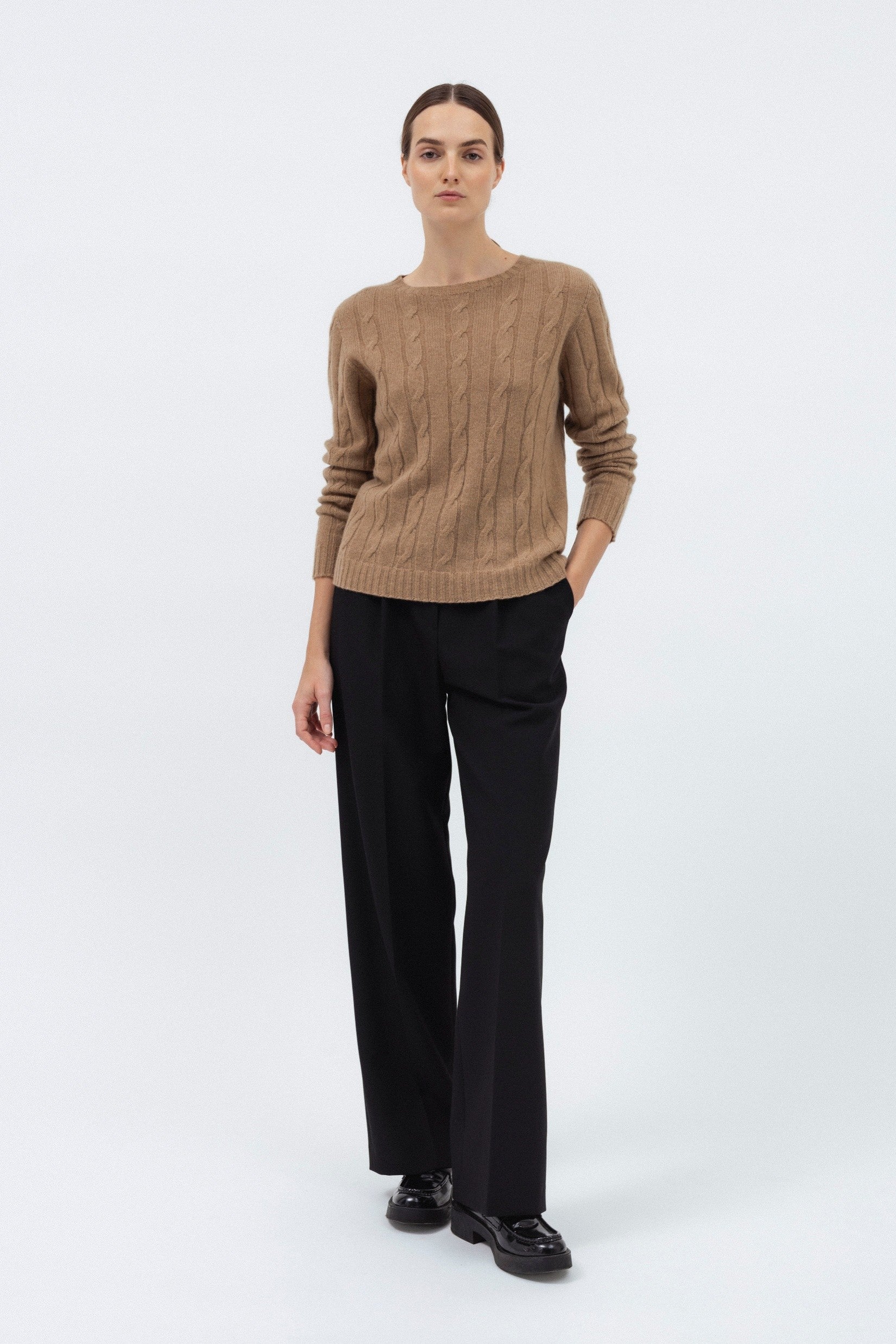 CAMEL CASHMERE SWEATER