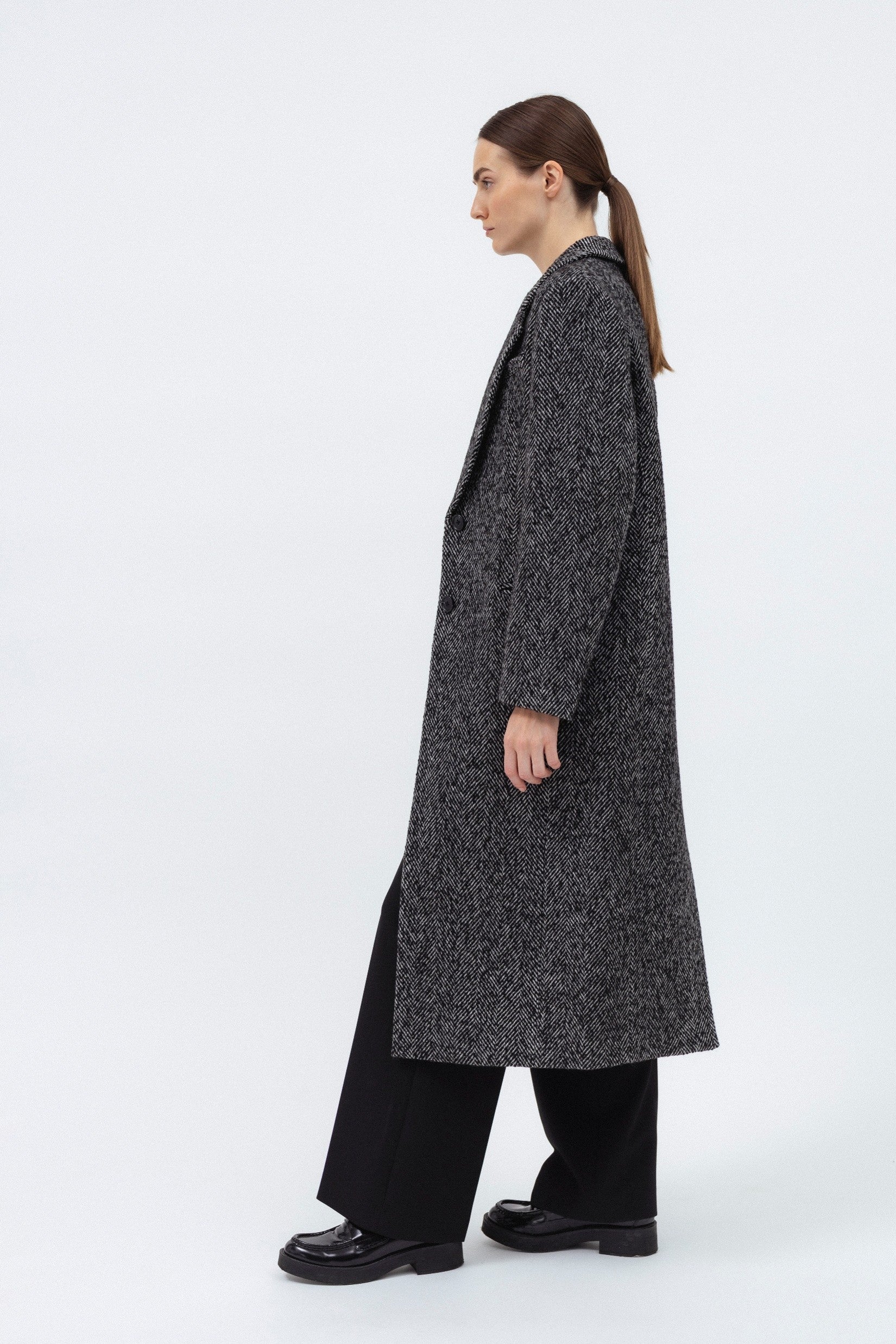 HERRINGBONE WOOL COAT