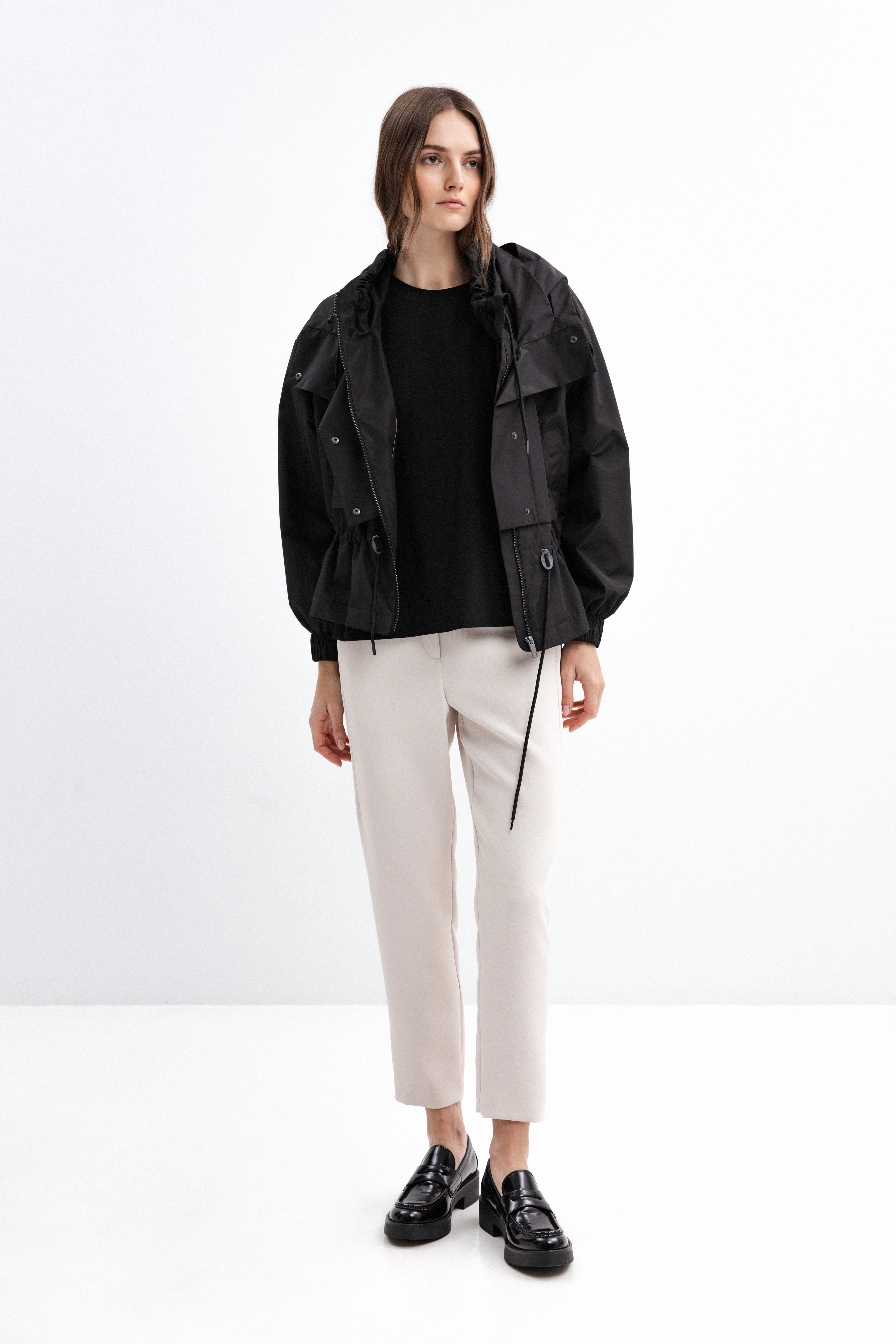 BLACK SHORT RAINCOAT WITH HOOD