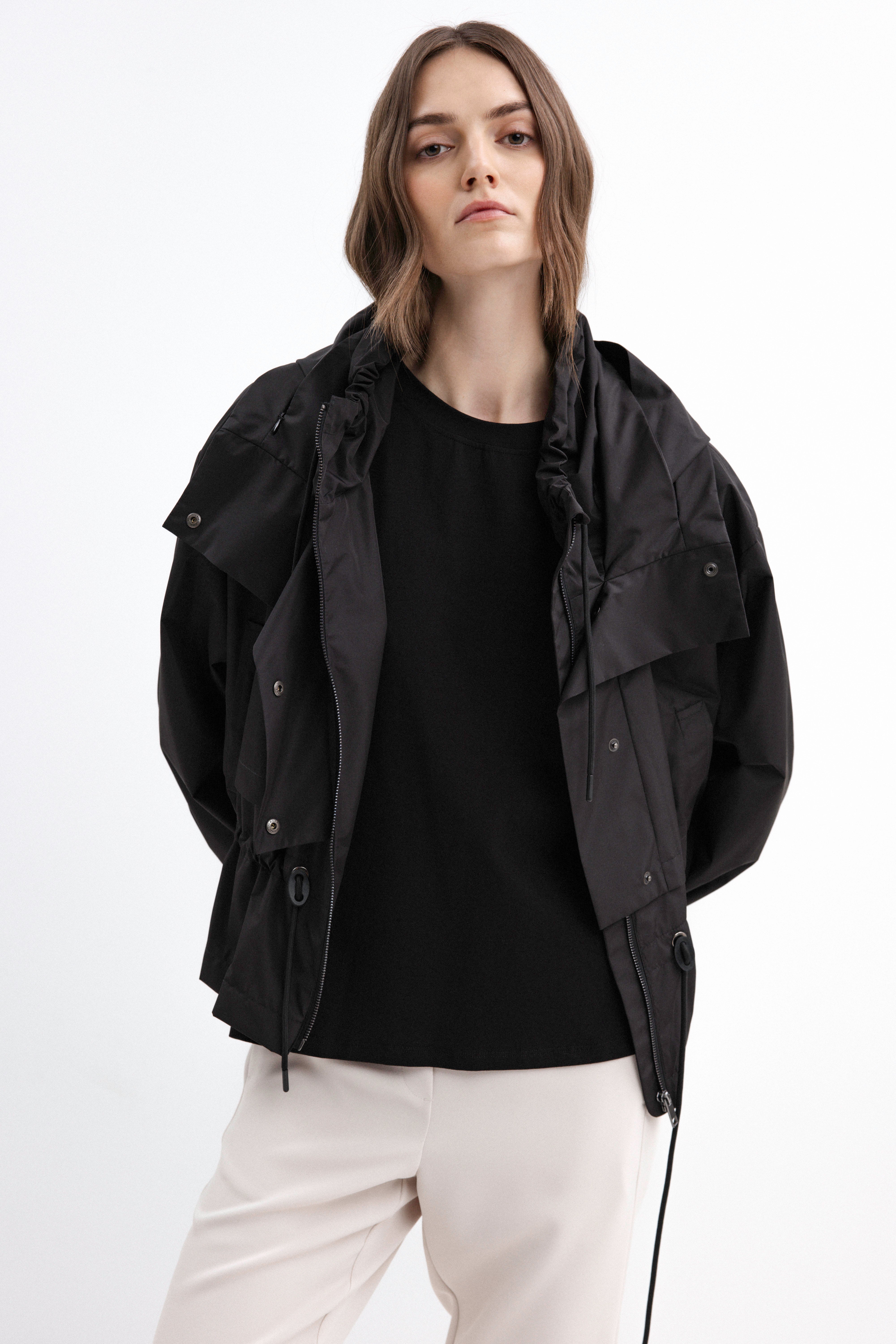 BLACK SHORT RAINCOAT WITH HOOD