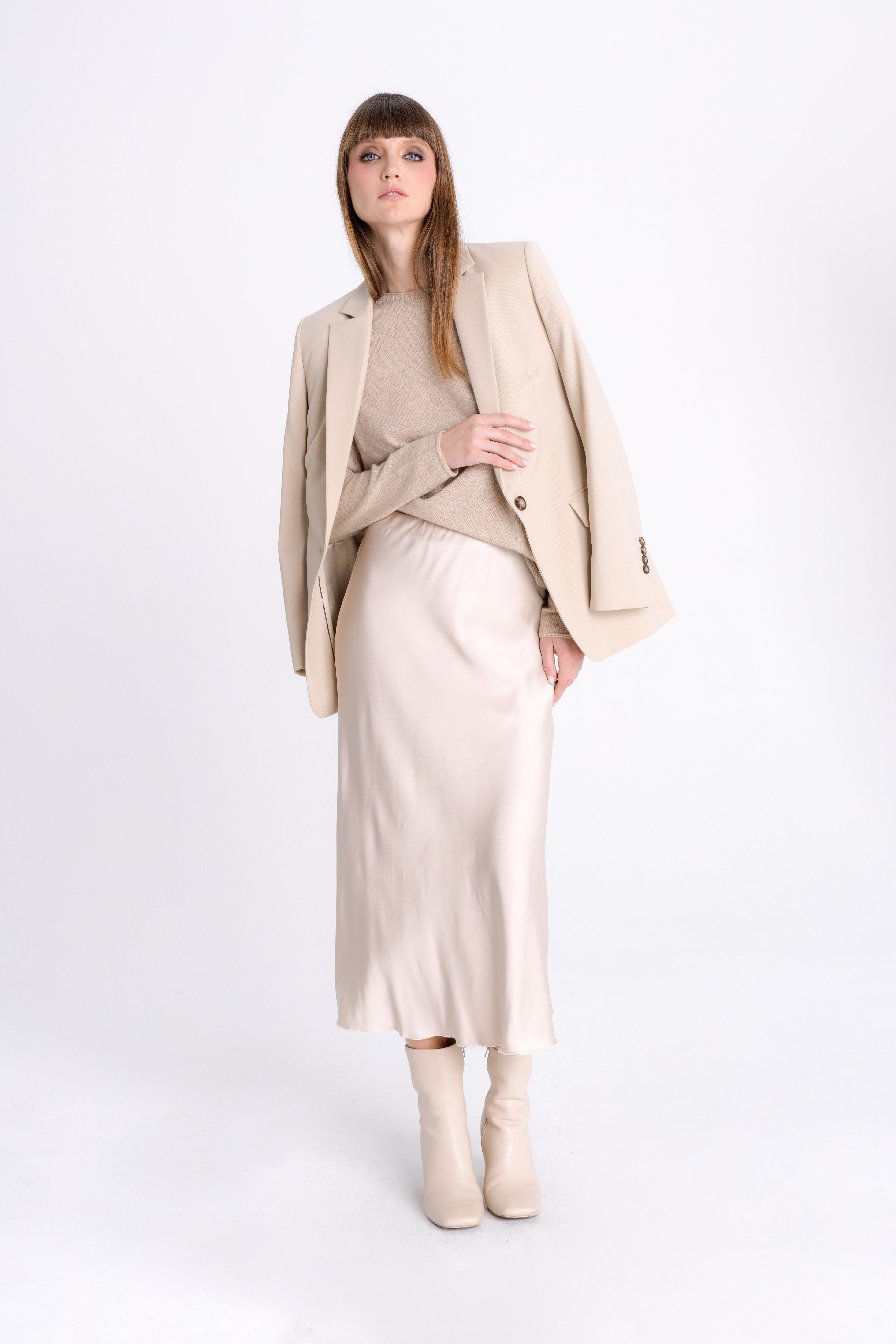 FLARED MIDI BEIGE SKIRT