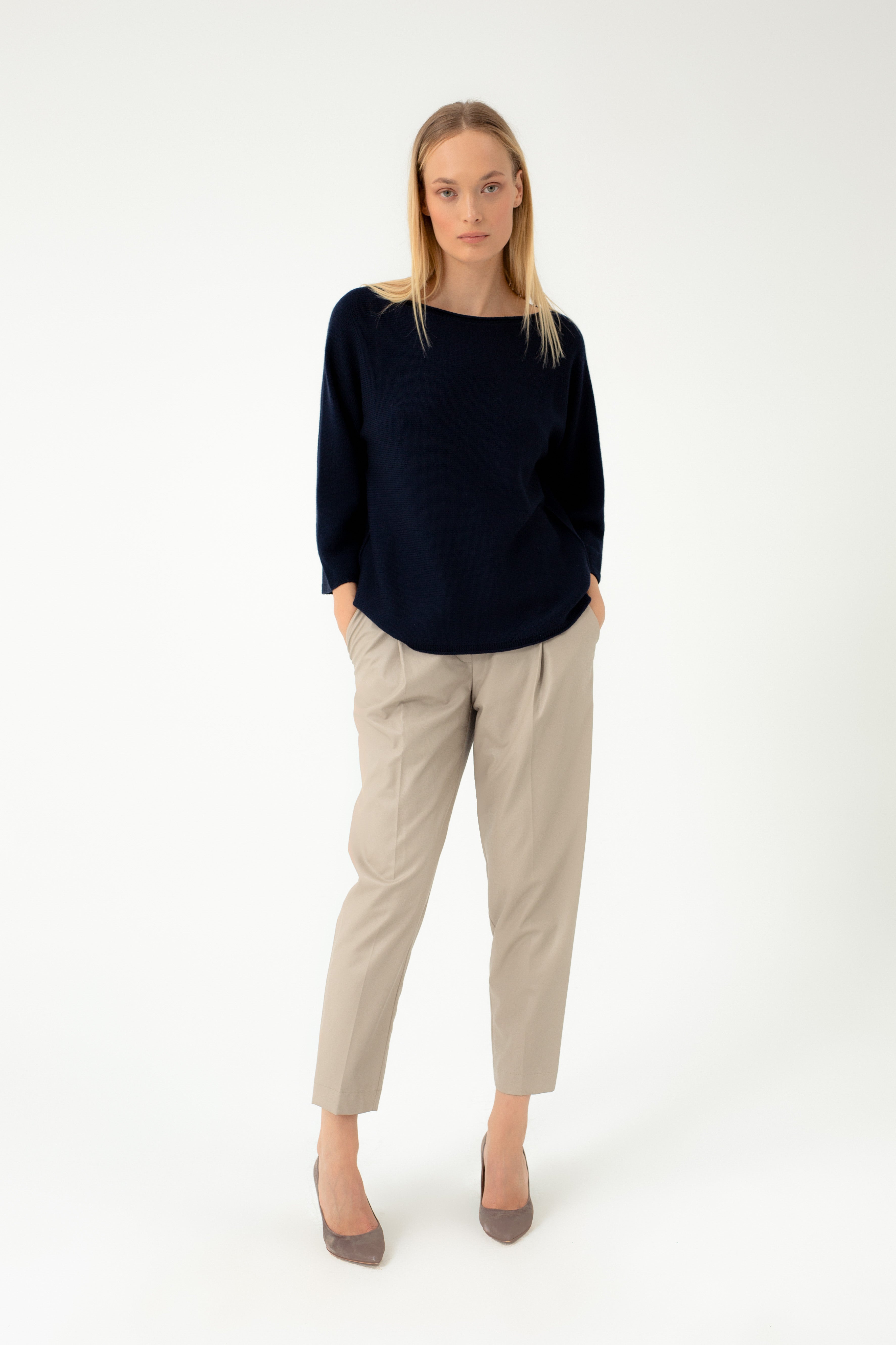 PURE WOOL LOOSE FIT NAVY SWEATER