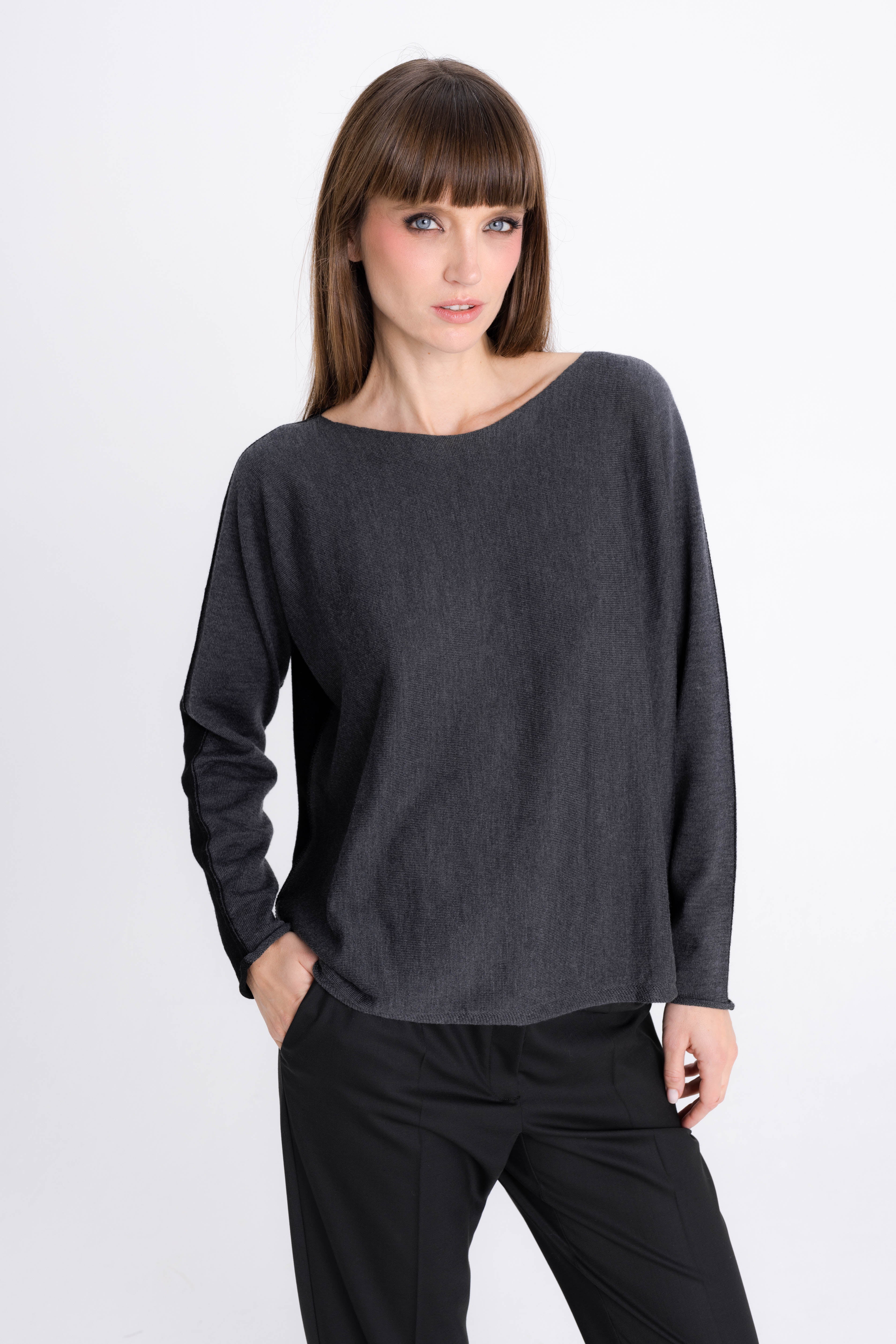 TWO-COLOR MERINO WOOL SWEATER