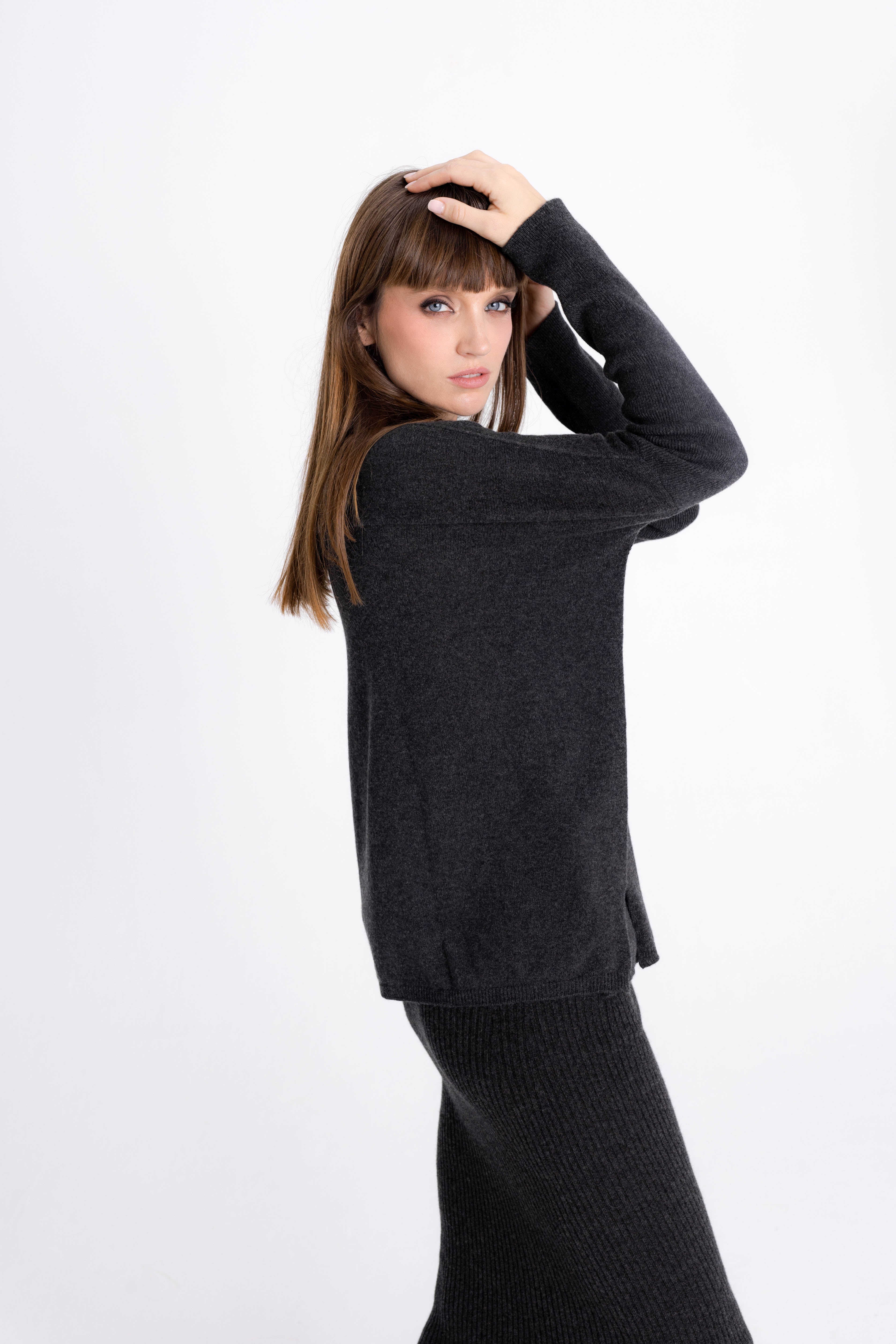 CASHMERE DARK GREY SWEATER