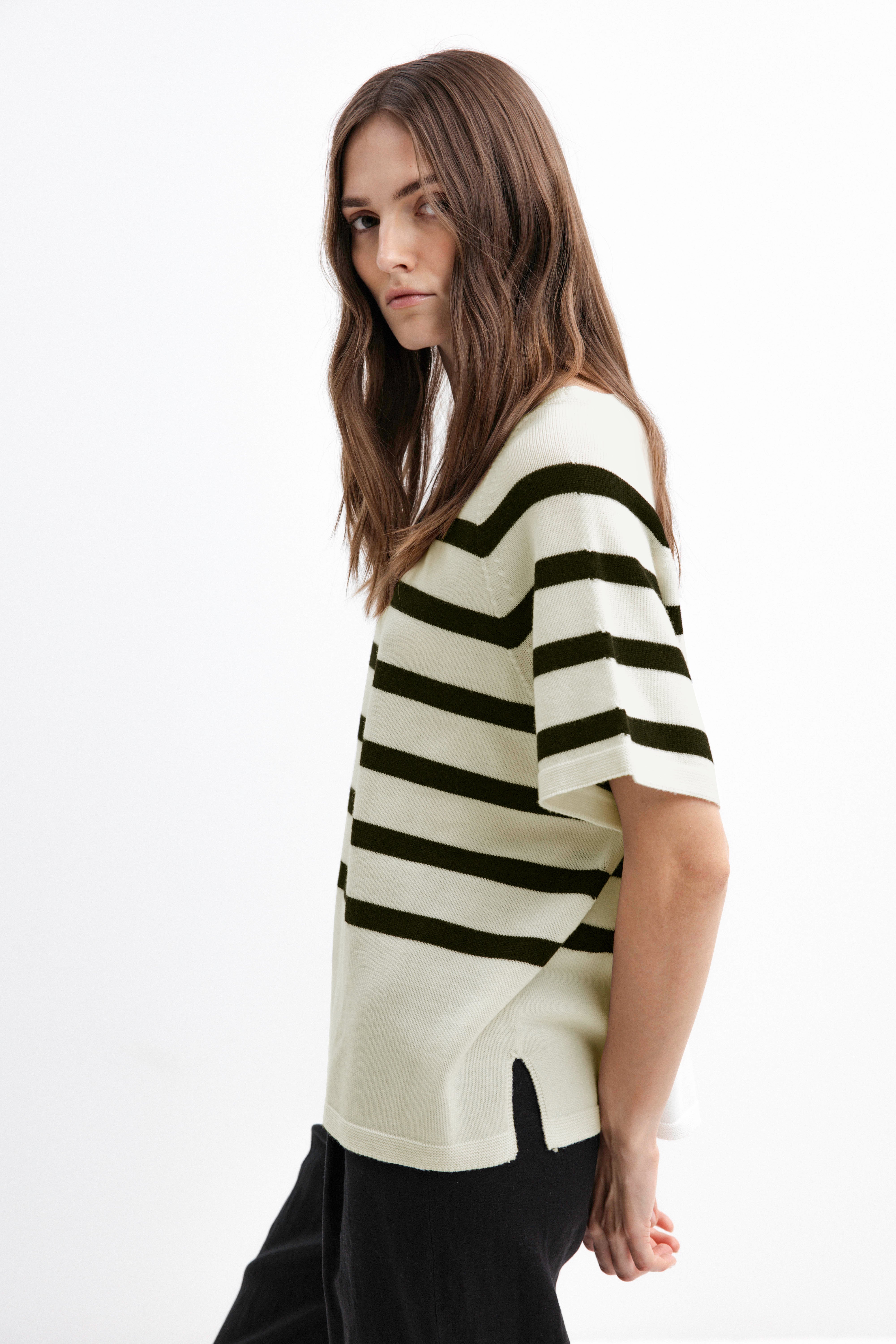 MERINO WOOL STRIPED SHORT-SLEEVE SWEATER