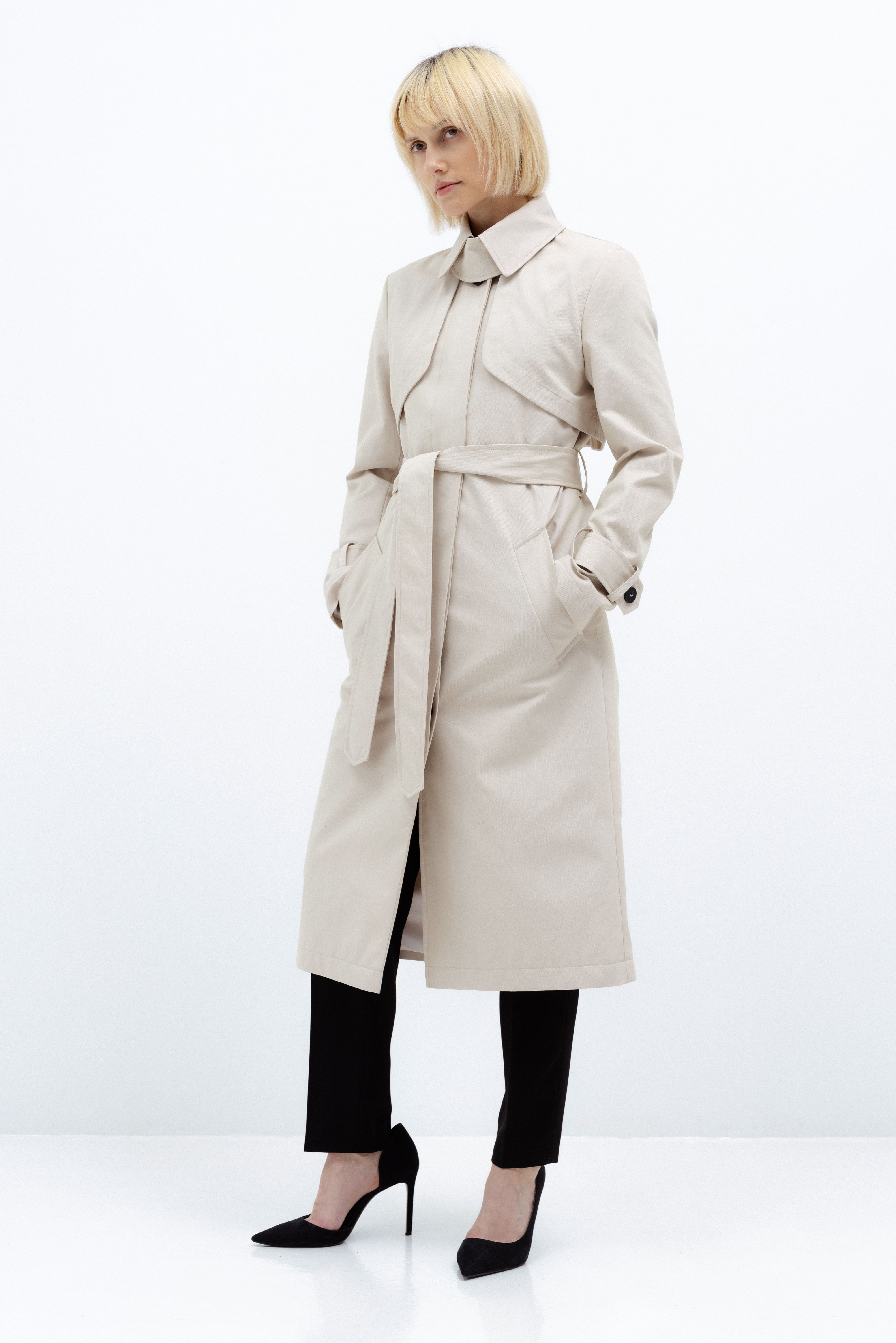 FITTED BEIGE TRENCH COAT