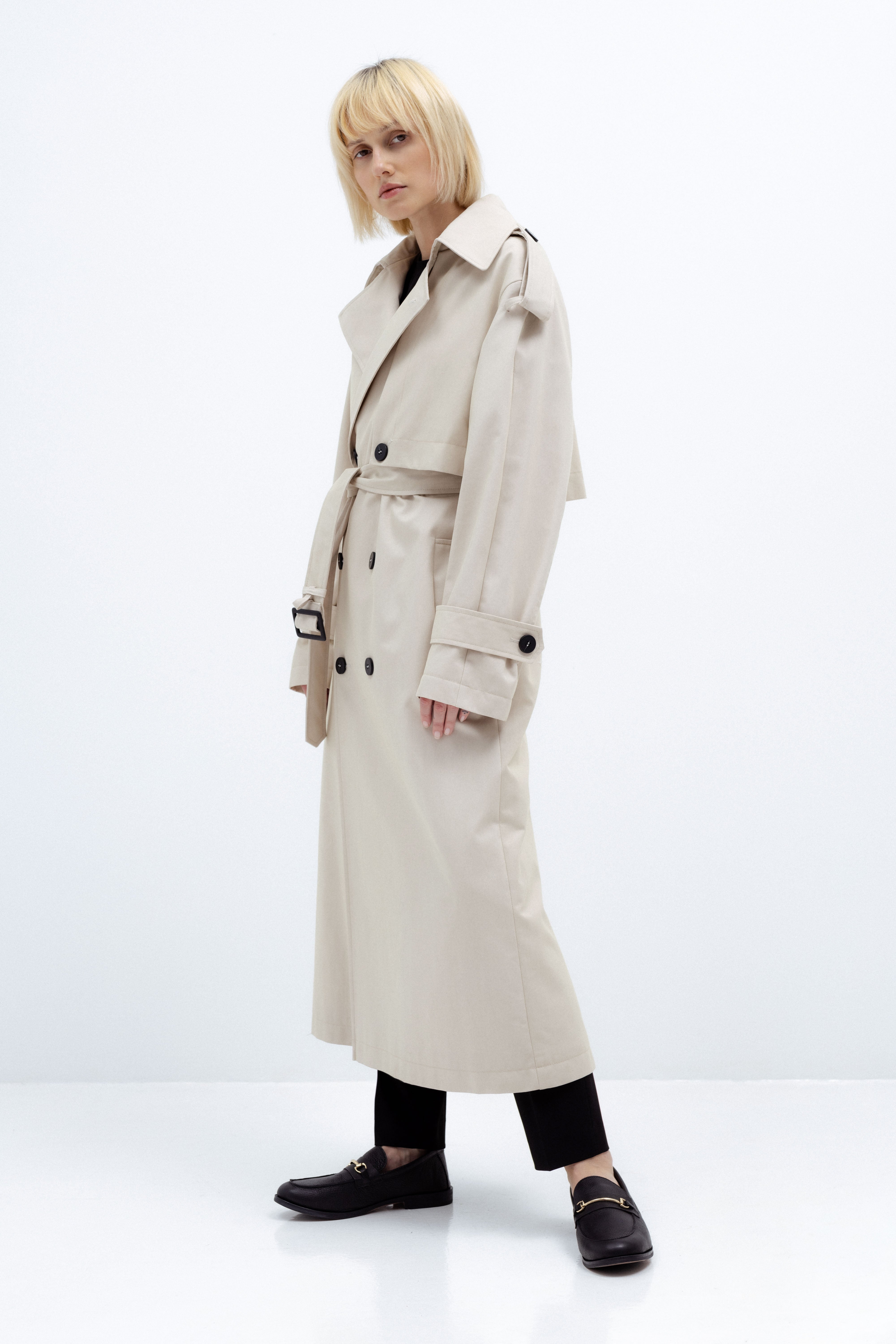 OVERSIZED BEIGE TRENCH COAT