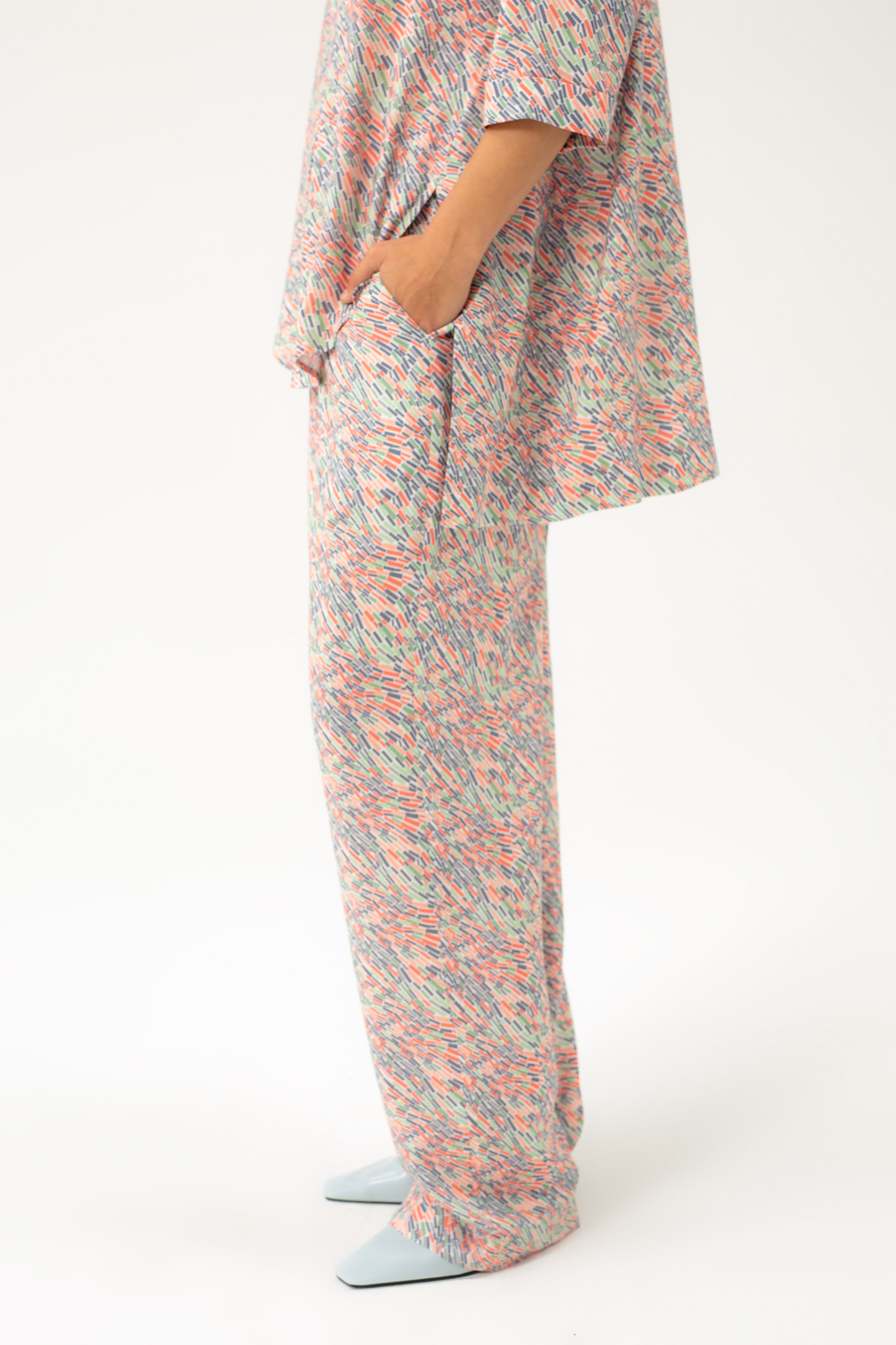 STRAIGHT VISCOSE TROUSERS WITH PRINT