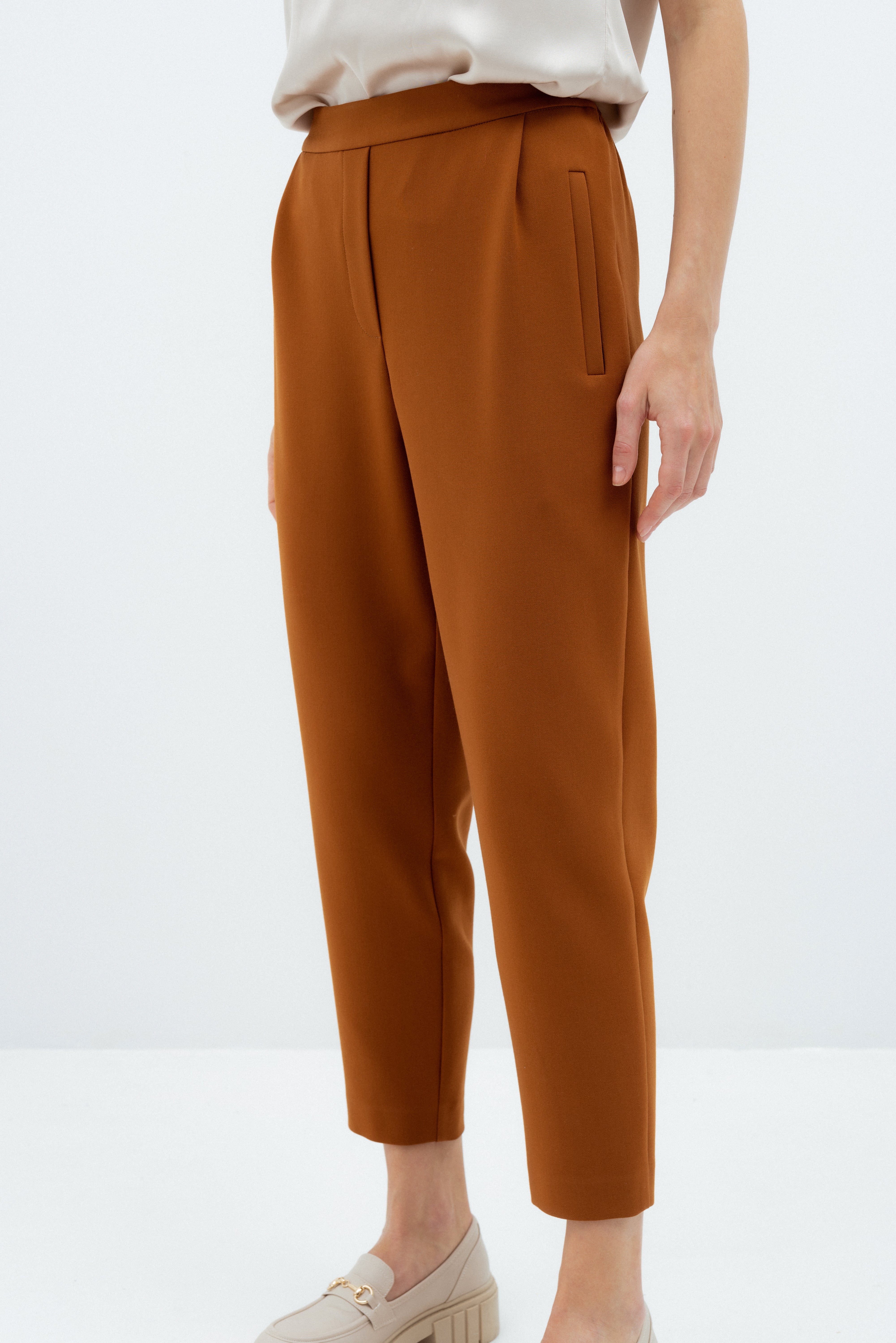 CHESTNUT JOGGER TROUSERS