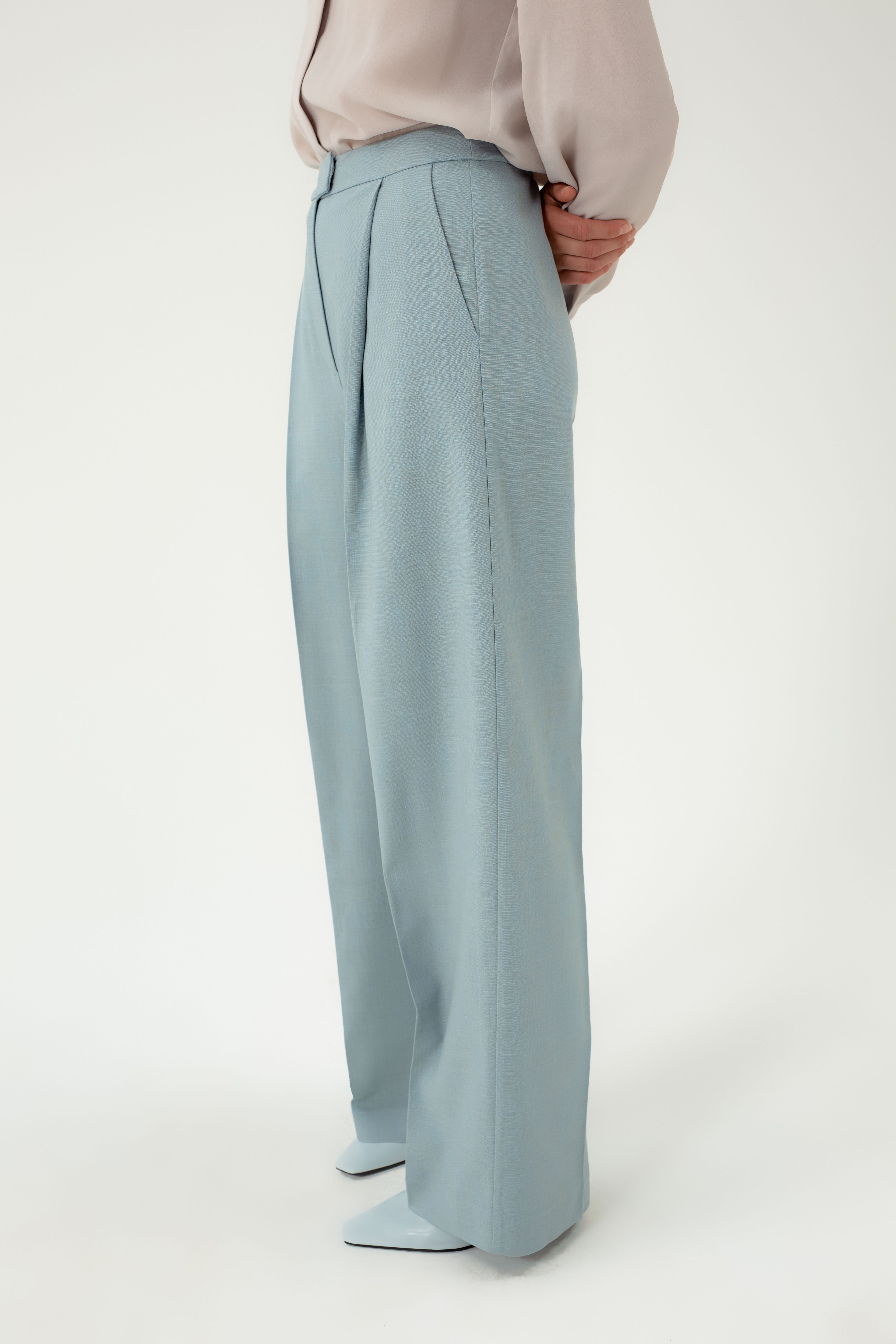 DUST BLUE WIDE-LEG TROUSERS