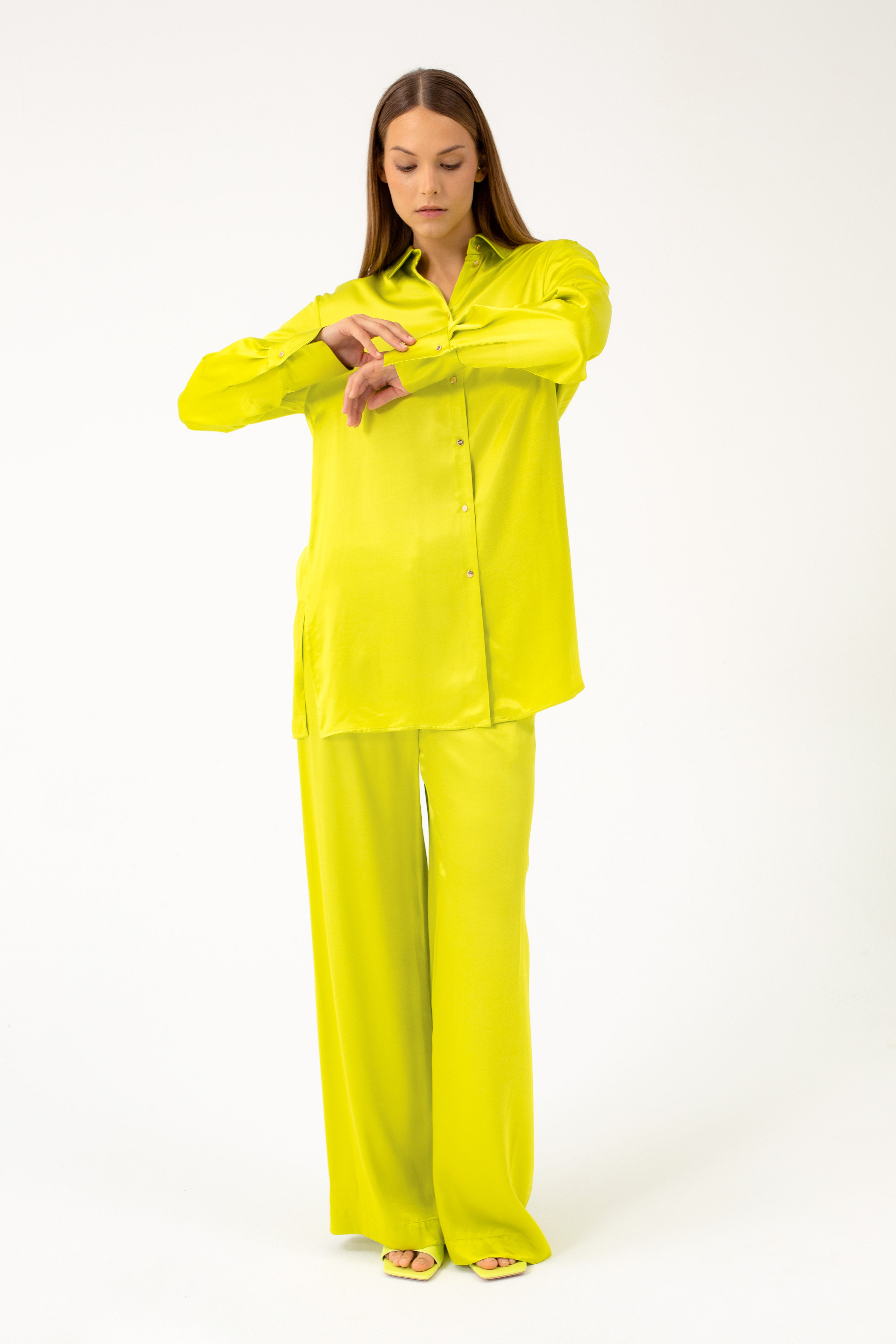 WIDE-LEG TROUSERS IN LIME